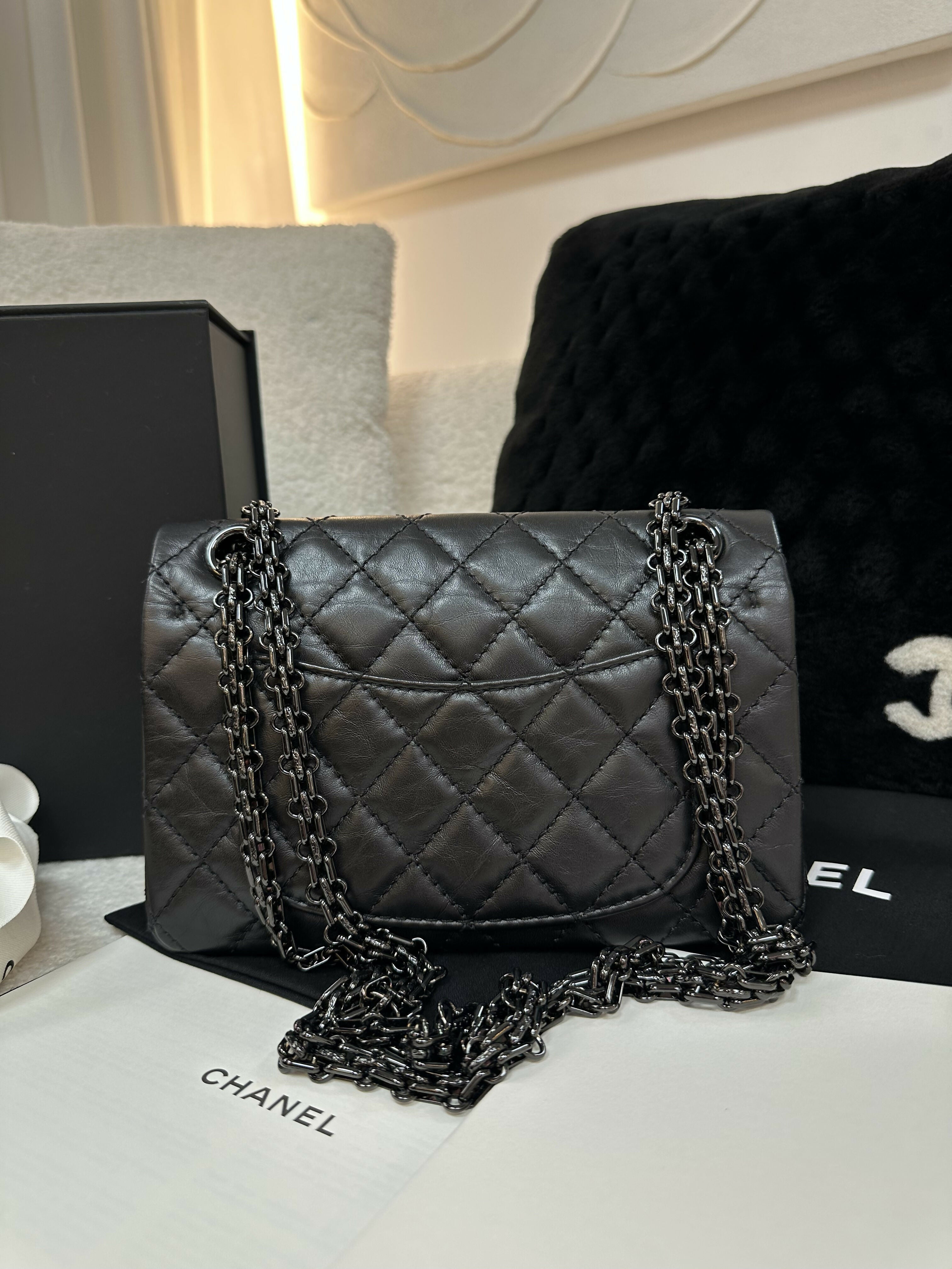Chanel (21)2.55 Mini So Black Bag
