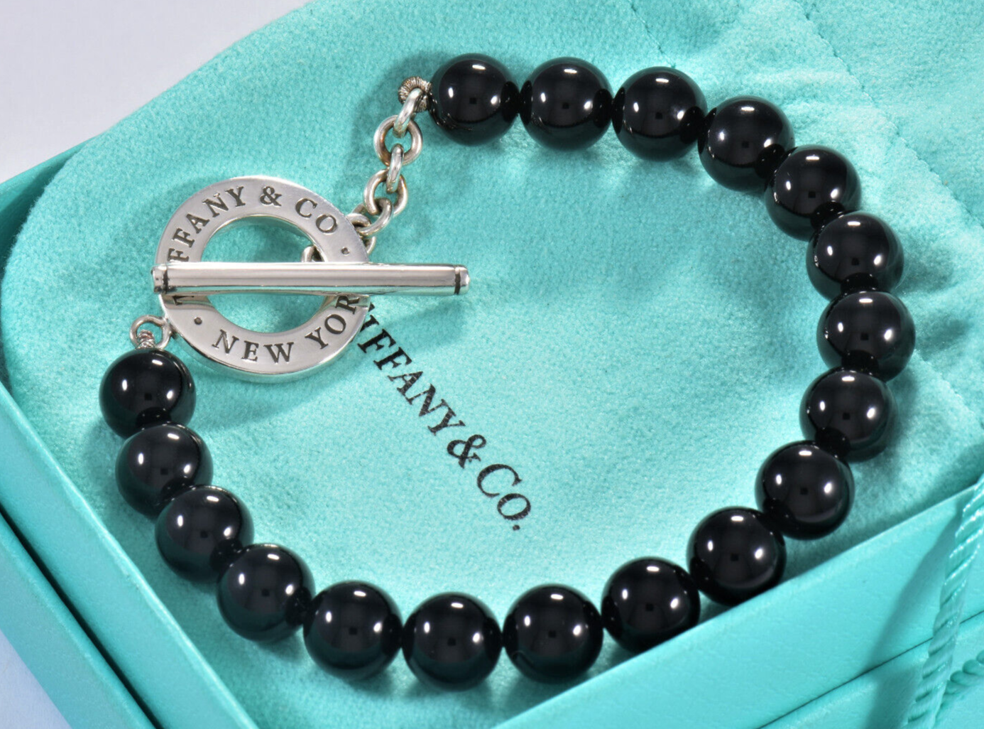 TIFFANY & CO. BLACK ONYX STERLING SILVER TOGGLE BRACELET