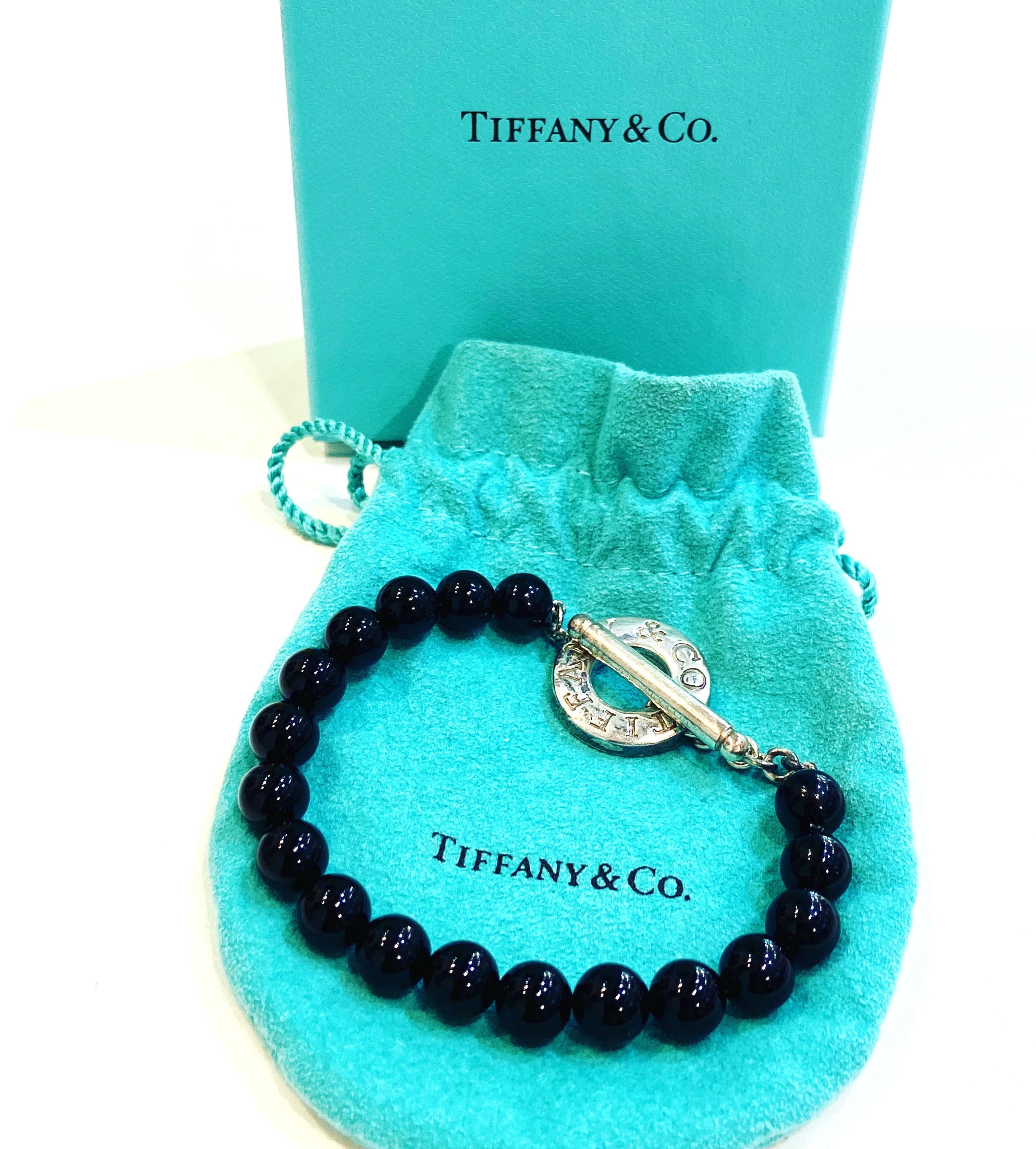TIFFANY & CO. BLACK ONYX STERLING SILVER TOGGLE BRACELET