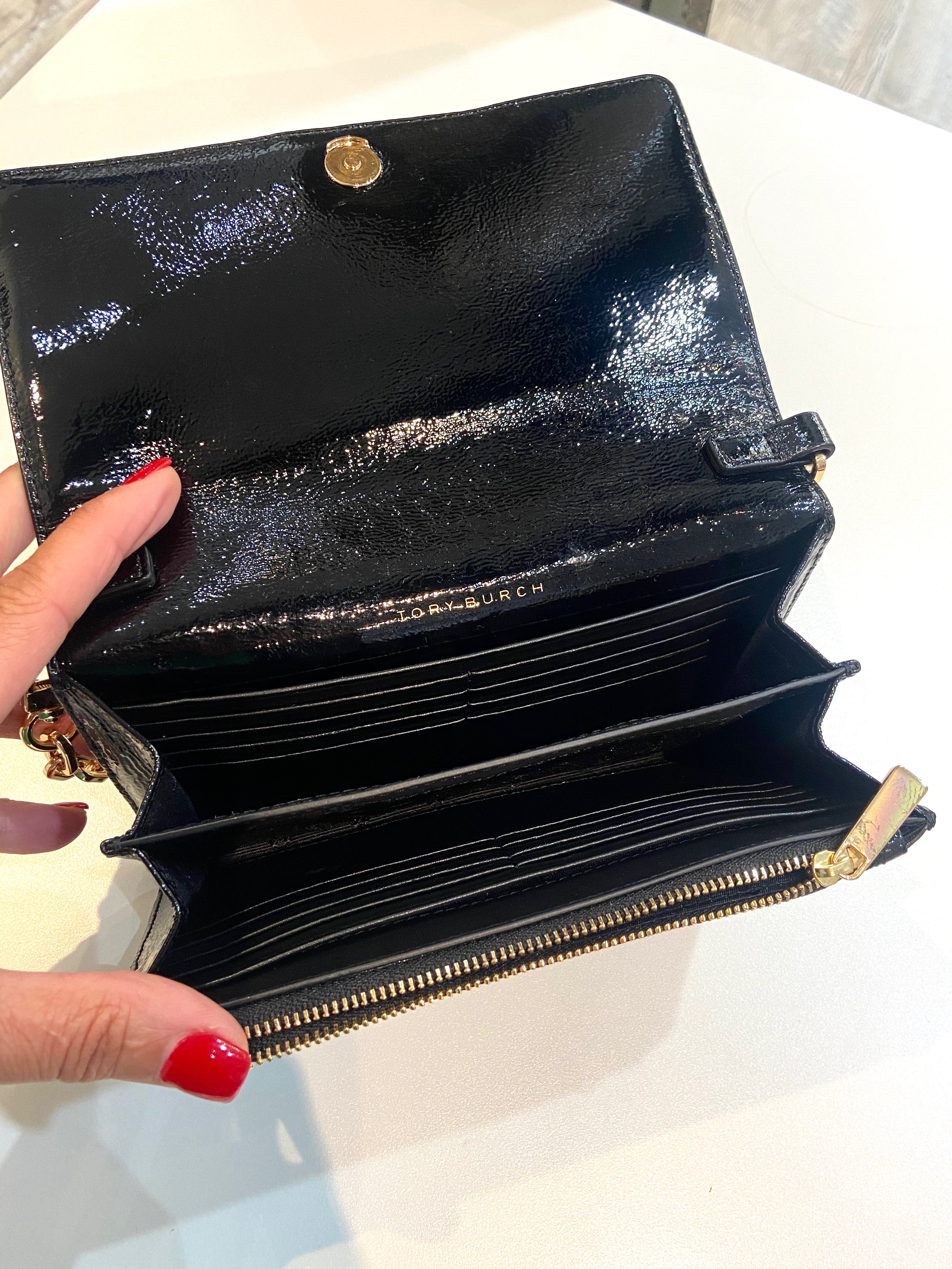 TORY BURCH CHARLIE WALLET ON A CHAIN