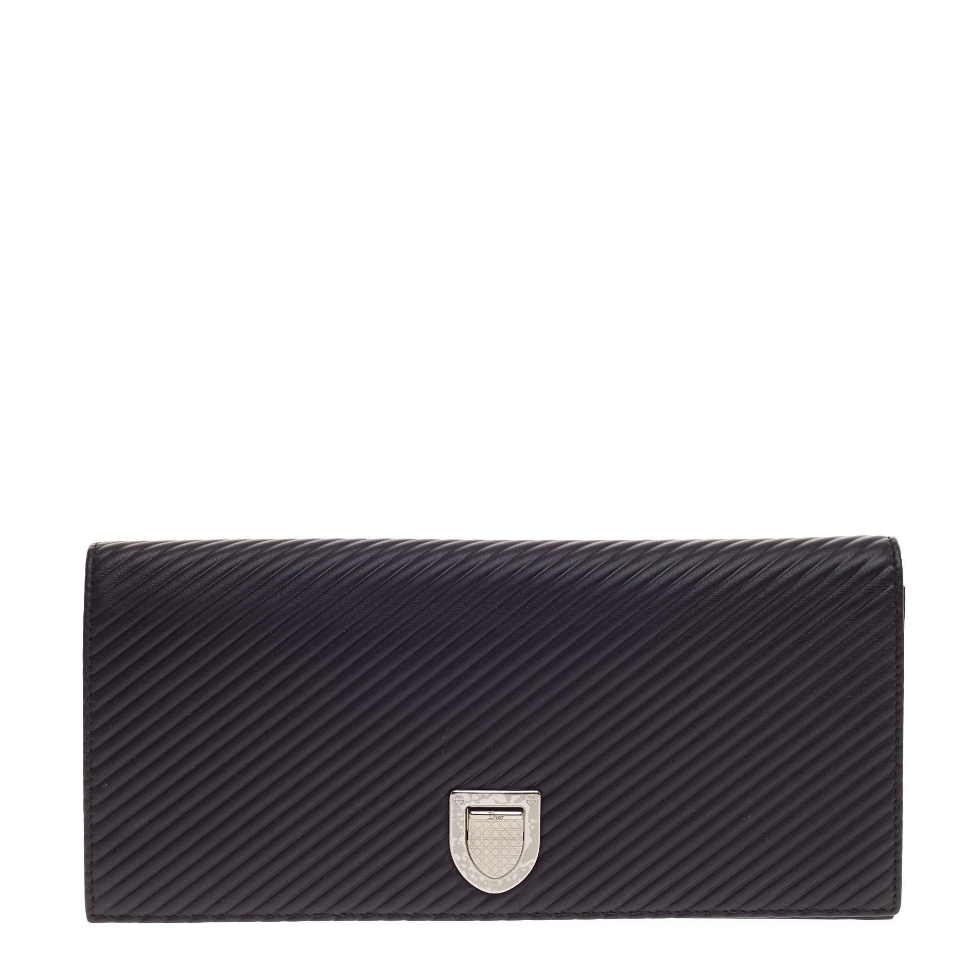 Diorama Chain Clutch Pleated Leather