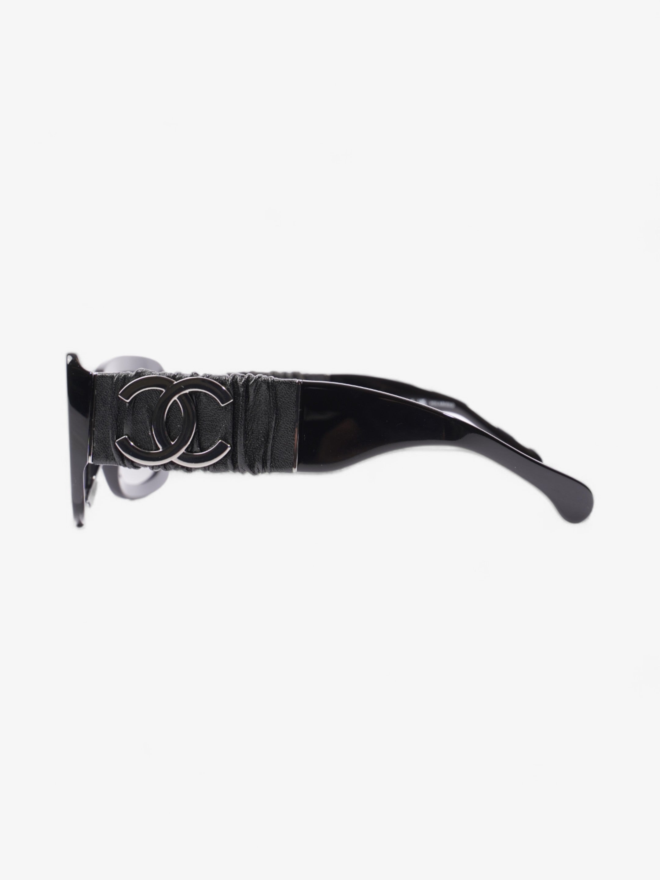 Chanel CC Sunglasses Black Acetate 140mm