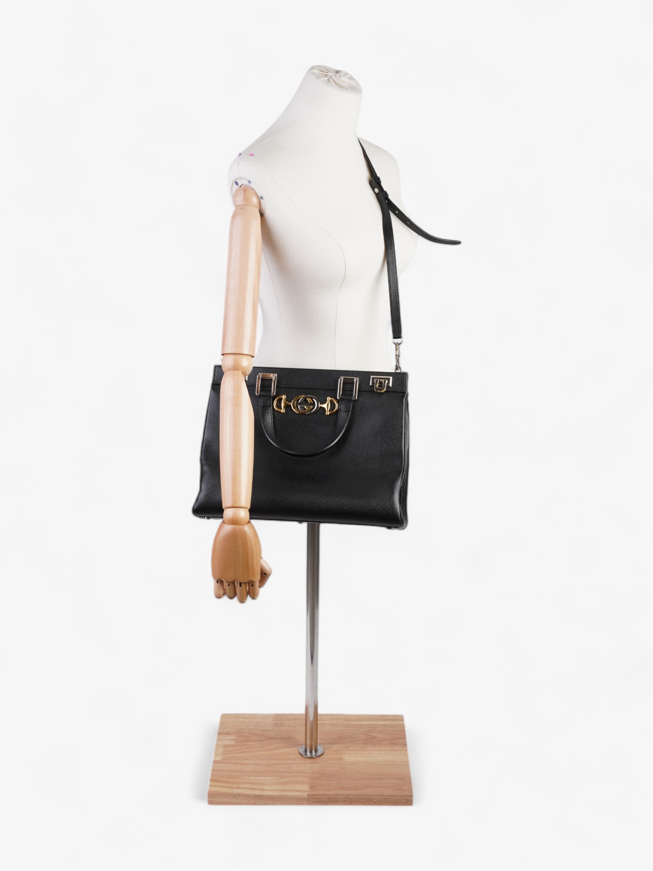Gucci Zumi Black Leather Medium