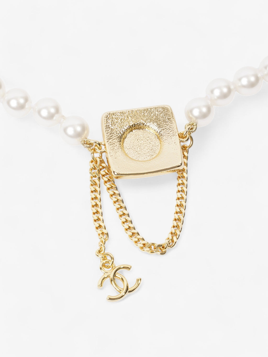 Chanel CC Faux Pearl Drop Chain Pearl / Gold Base Metal