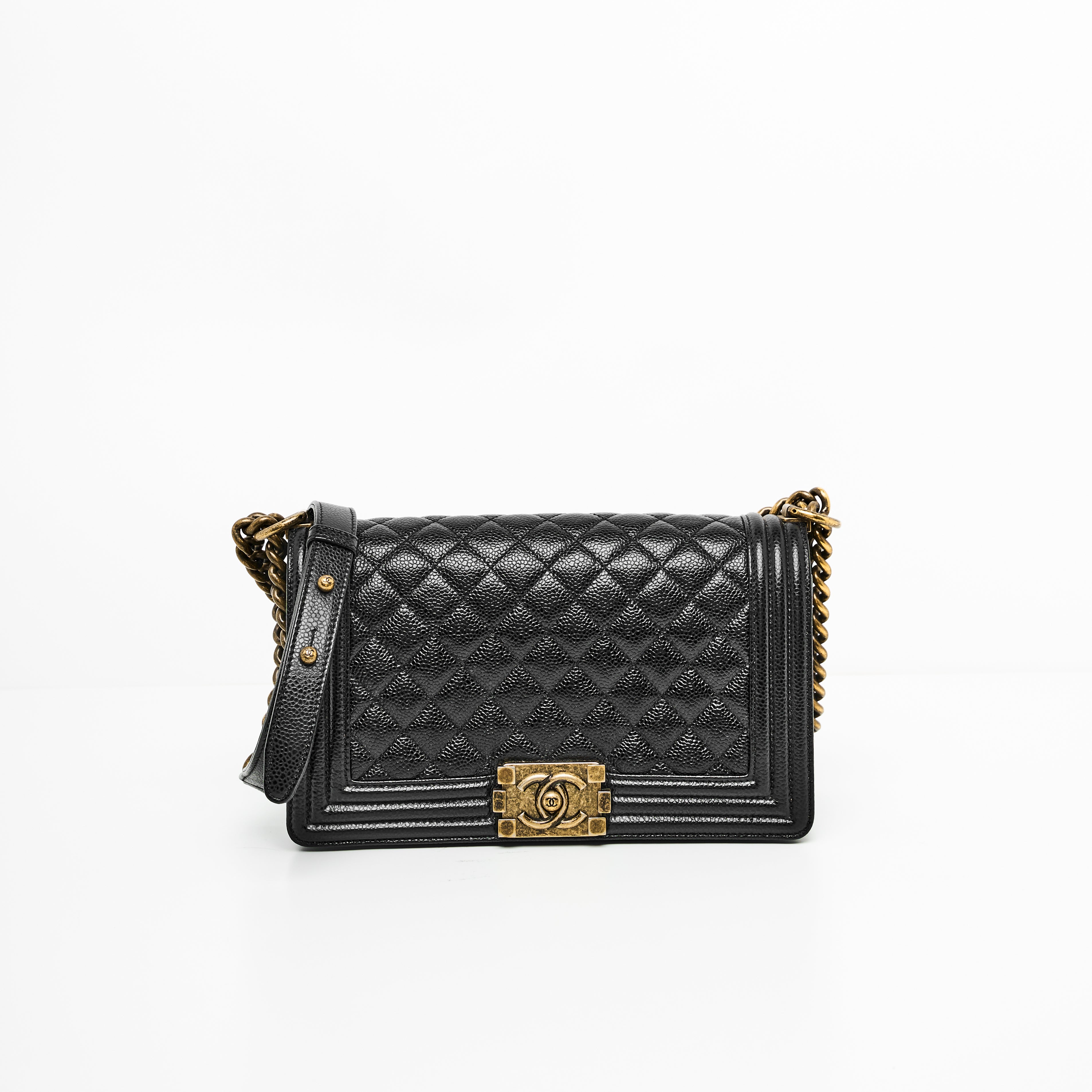 CHANEL LE BOY MEDIUM IN BLACK