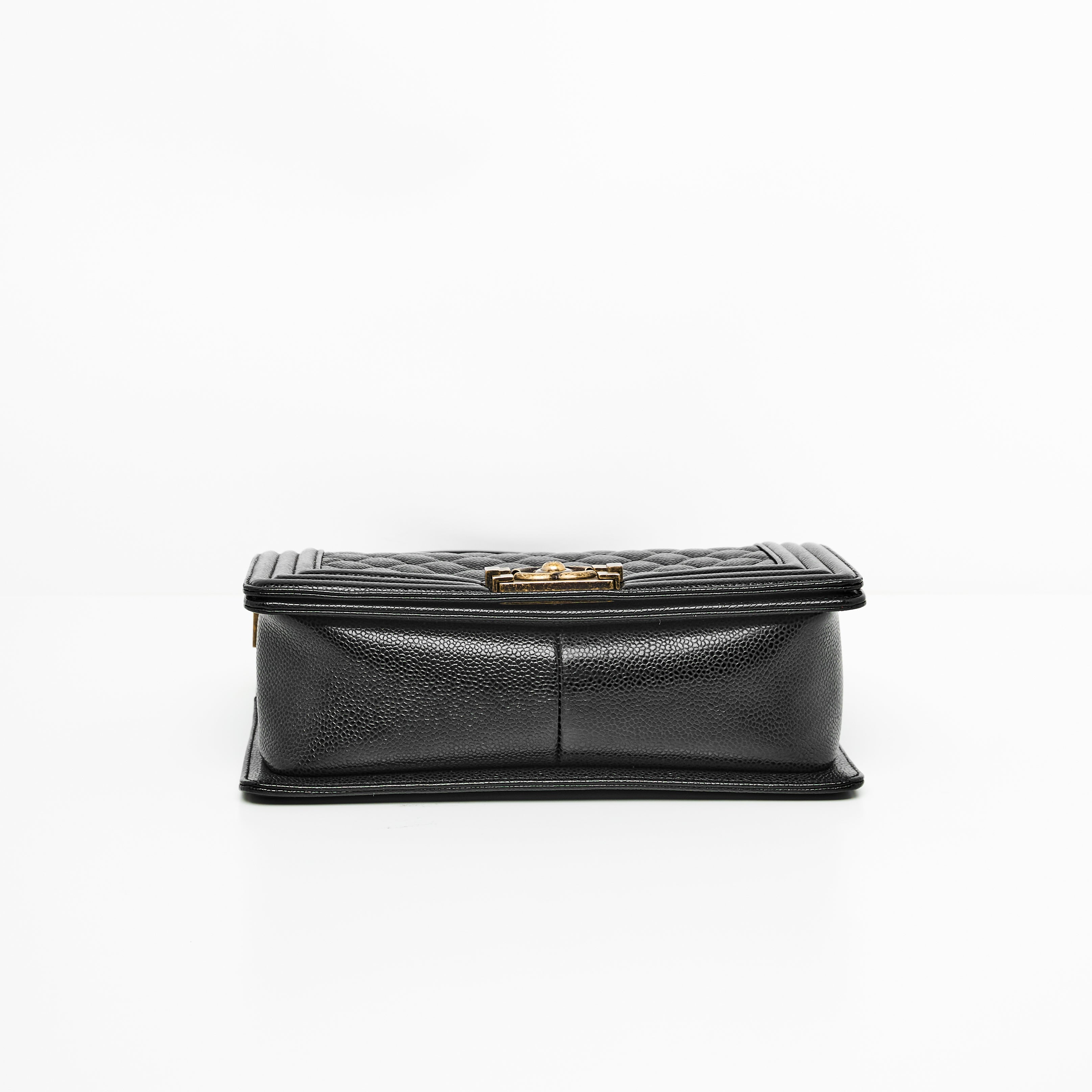 CHANEL LE BOY MEDIUM IN BLACK