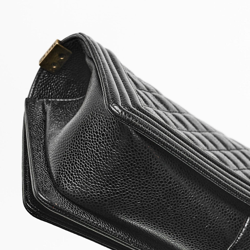 CHANEL LE BOY MEDIUM IN BLACK