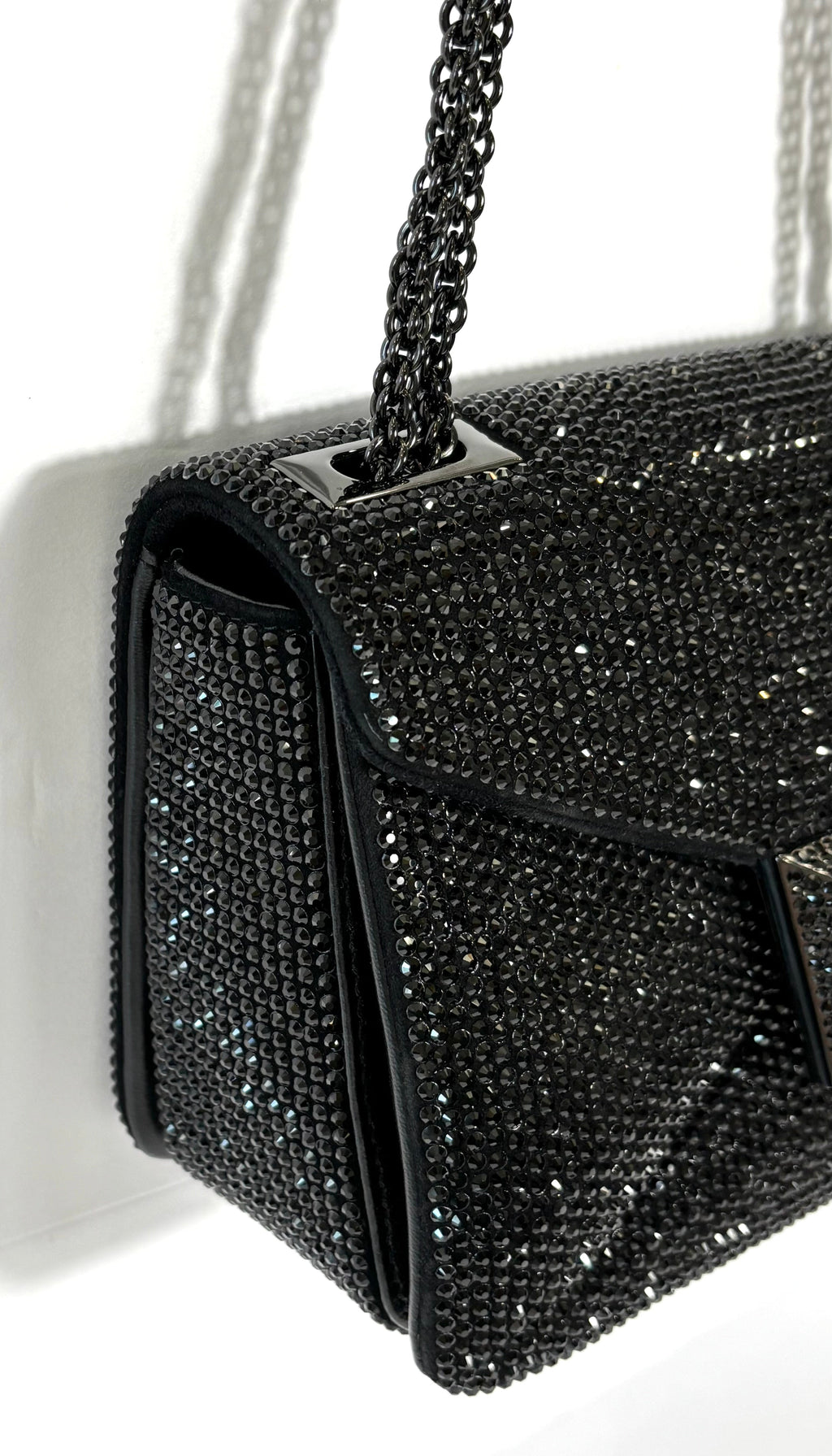 VALENTINO GARAVANI ONE STUD CRYSTAL EMBELLISHED SHOULDER BAG