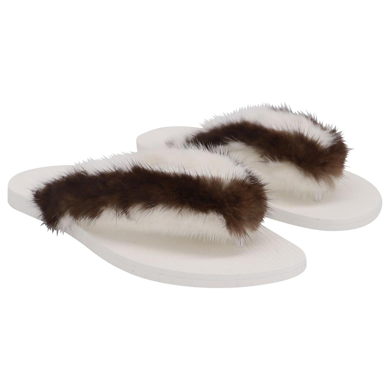 VALENTINO MINK FUR MULES IN ROBINO BIANCO