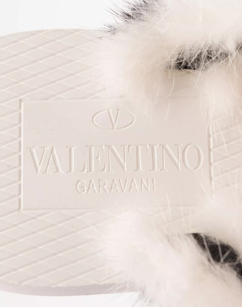VALENTINO MINK FUR MULES IN ROBINO BIANCO