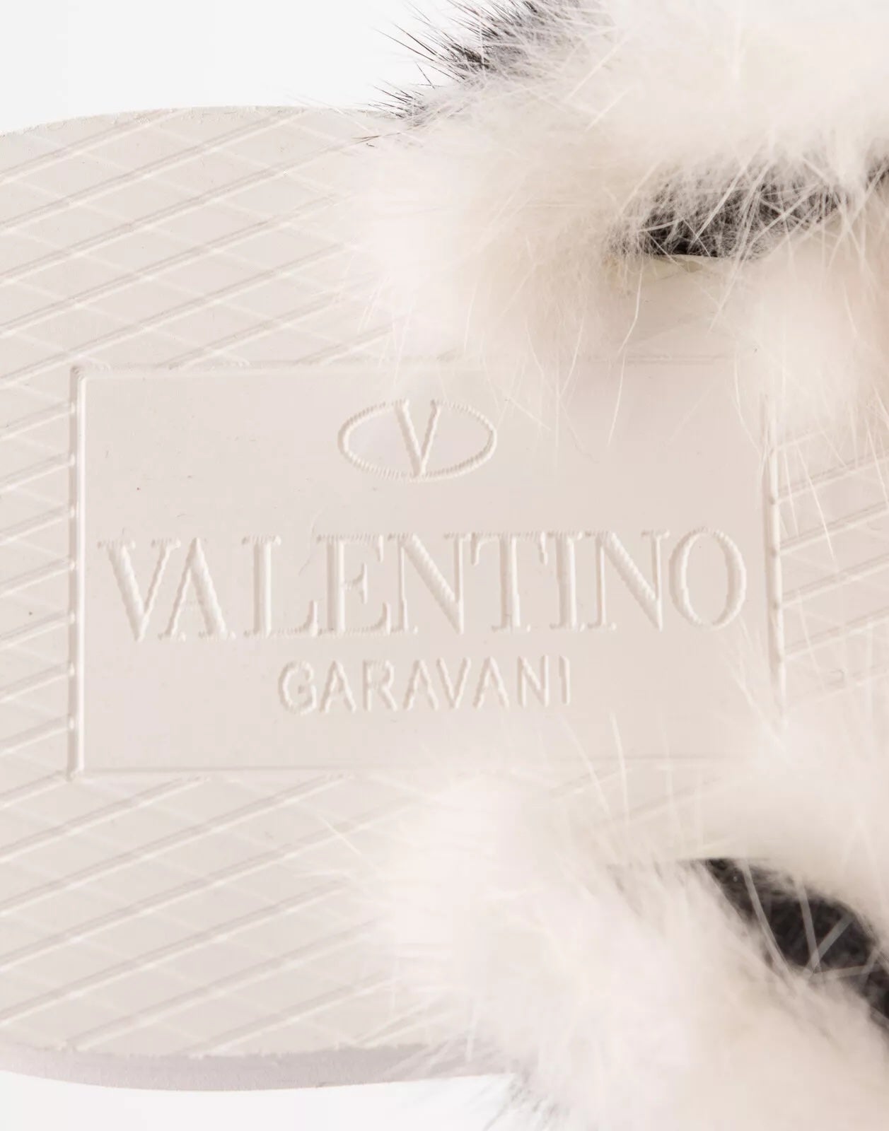 VALENTINO MINK FUR MULES IN ROBINO BIANCO
