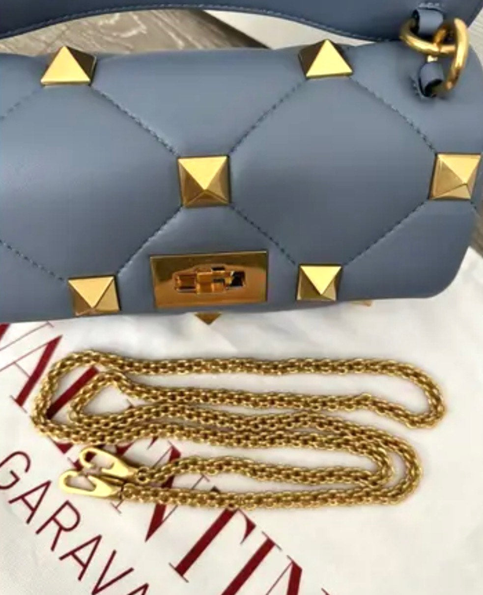 VALENTINO GARAVANI ROMAN STUD LEATHER HANDBAG
