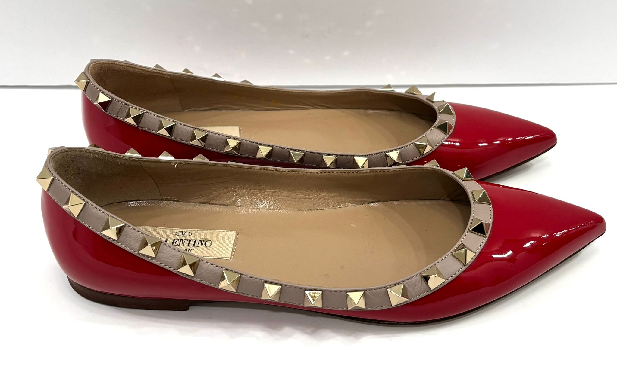 VALENTINO PATENT LEATHER ROCKSTUD BALLET FLATS
