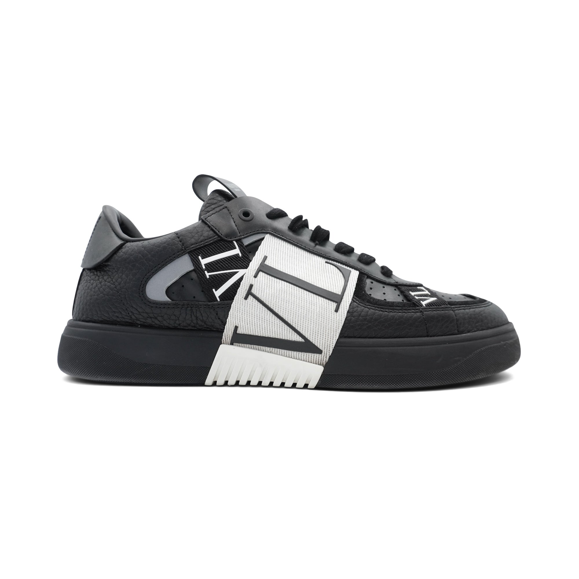 Valentino 'VL7N' Low-Top Sneakers - Men's 8
