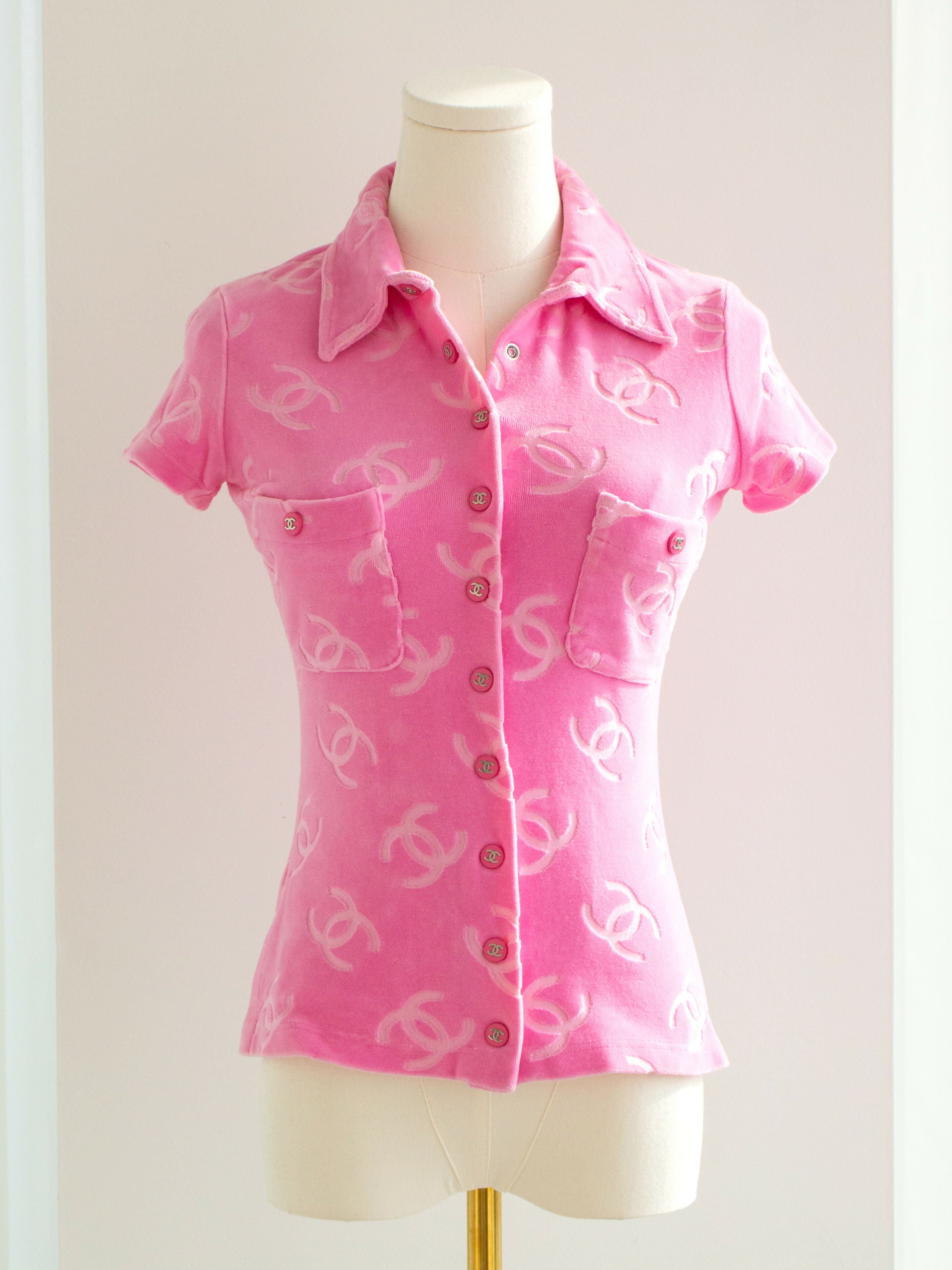 Iconic Chanel Vintage S/S 1996 Pink Velour CC Logo Button 96P Top