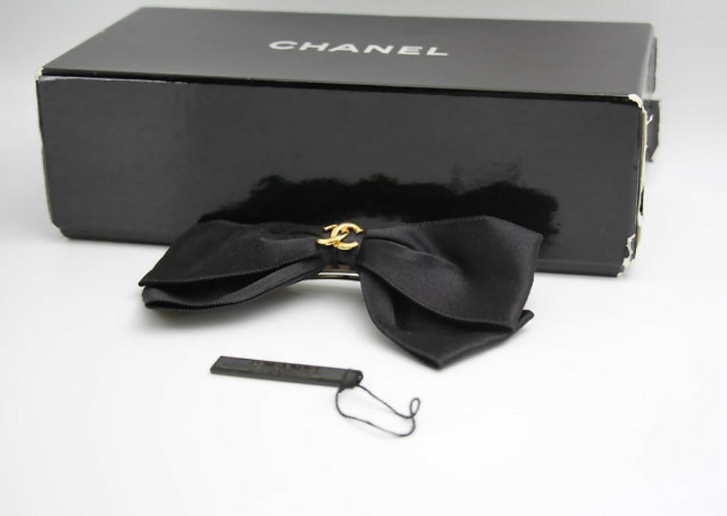 Chanel Vintage 1981-85 Silk 3D Bow Hairpin
