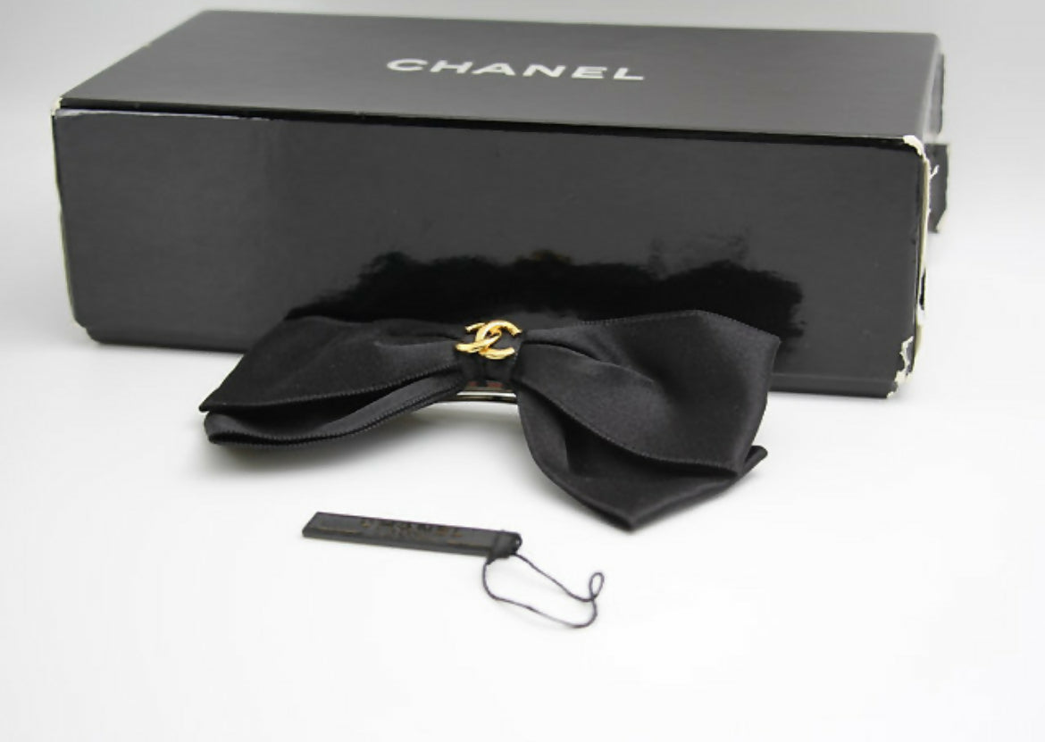 Chanel Vintage 1981-85 Silk 3D Bow Hairpin