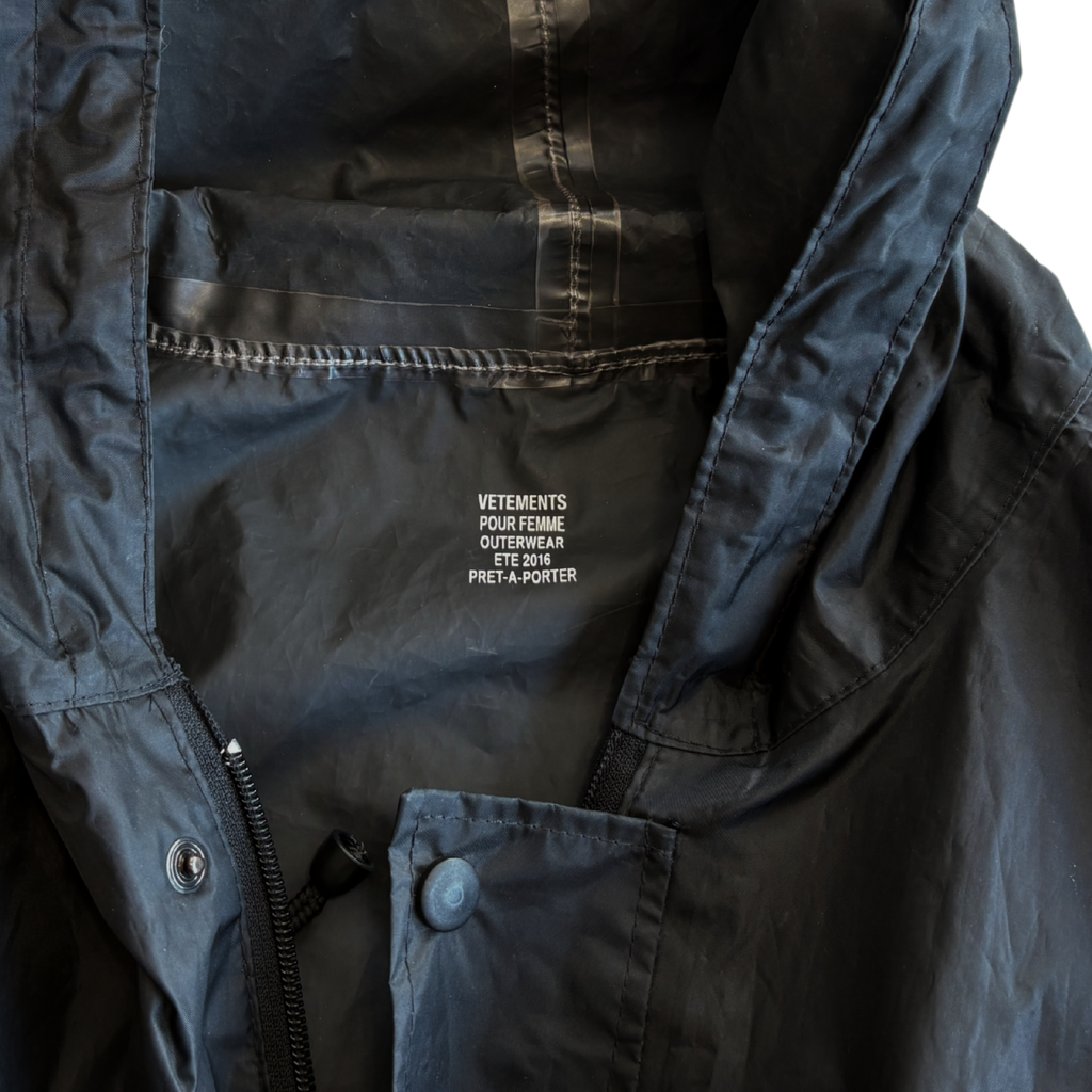 Vetements Logo Rain Coat - Women's L