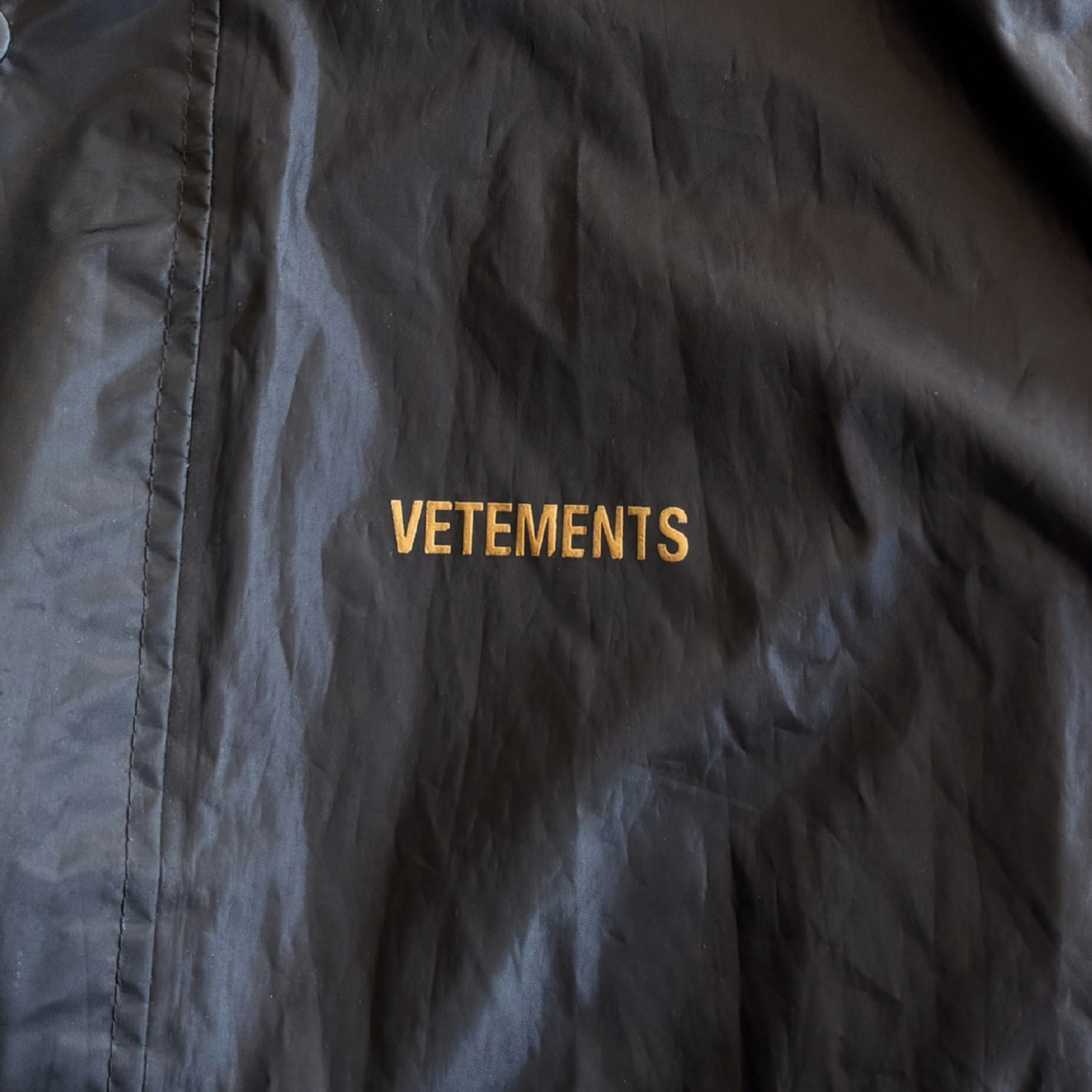 Vetements Logo Rain Coat - Women's L