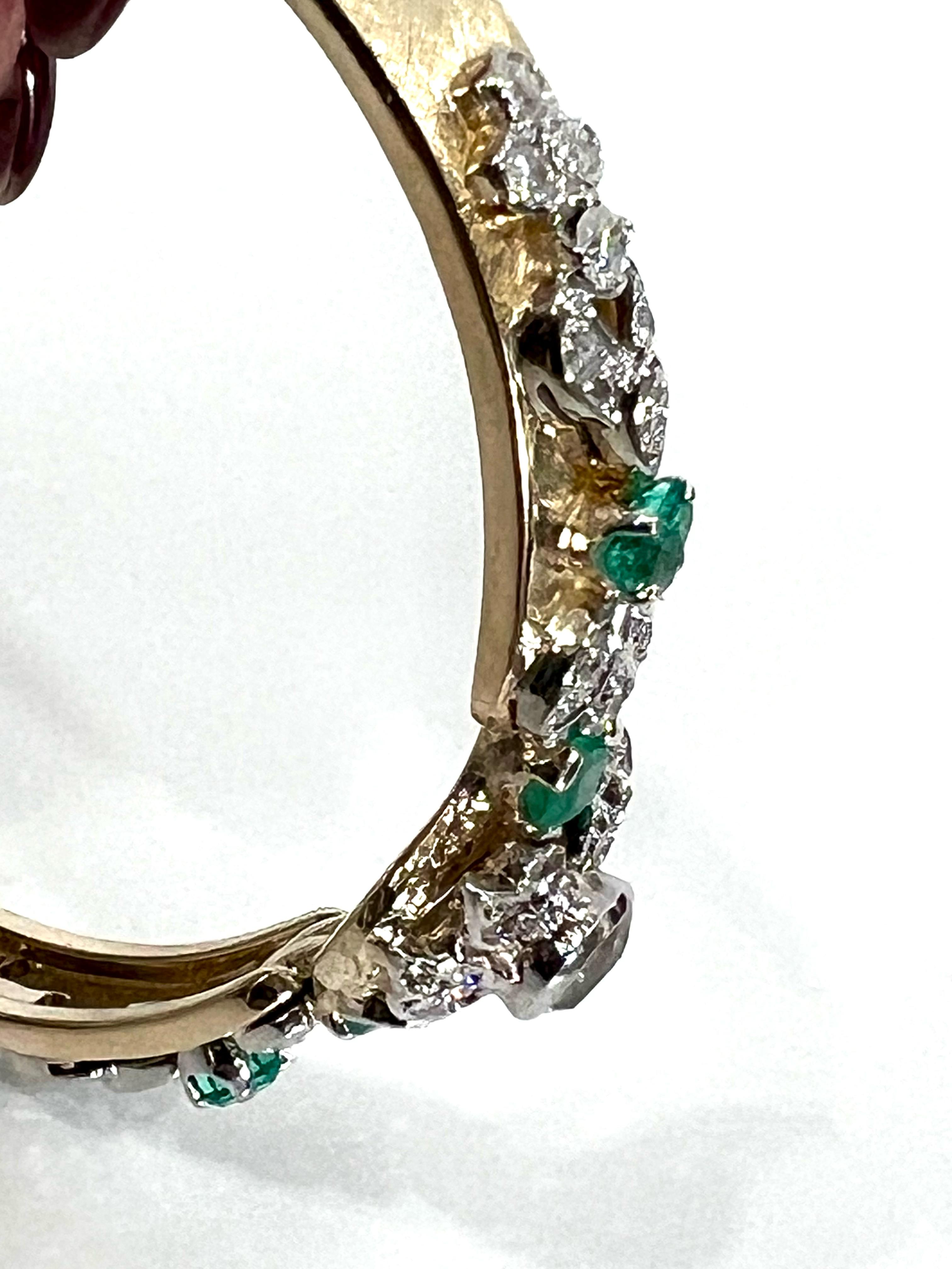 VINTAGE 14K DIAMOND AND EMERALD SOLID GOLD BRACELET