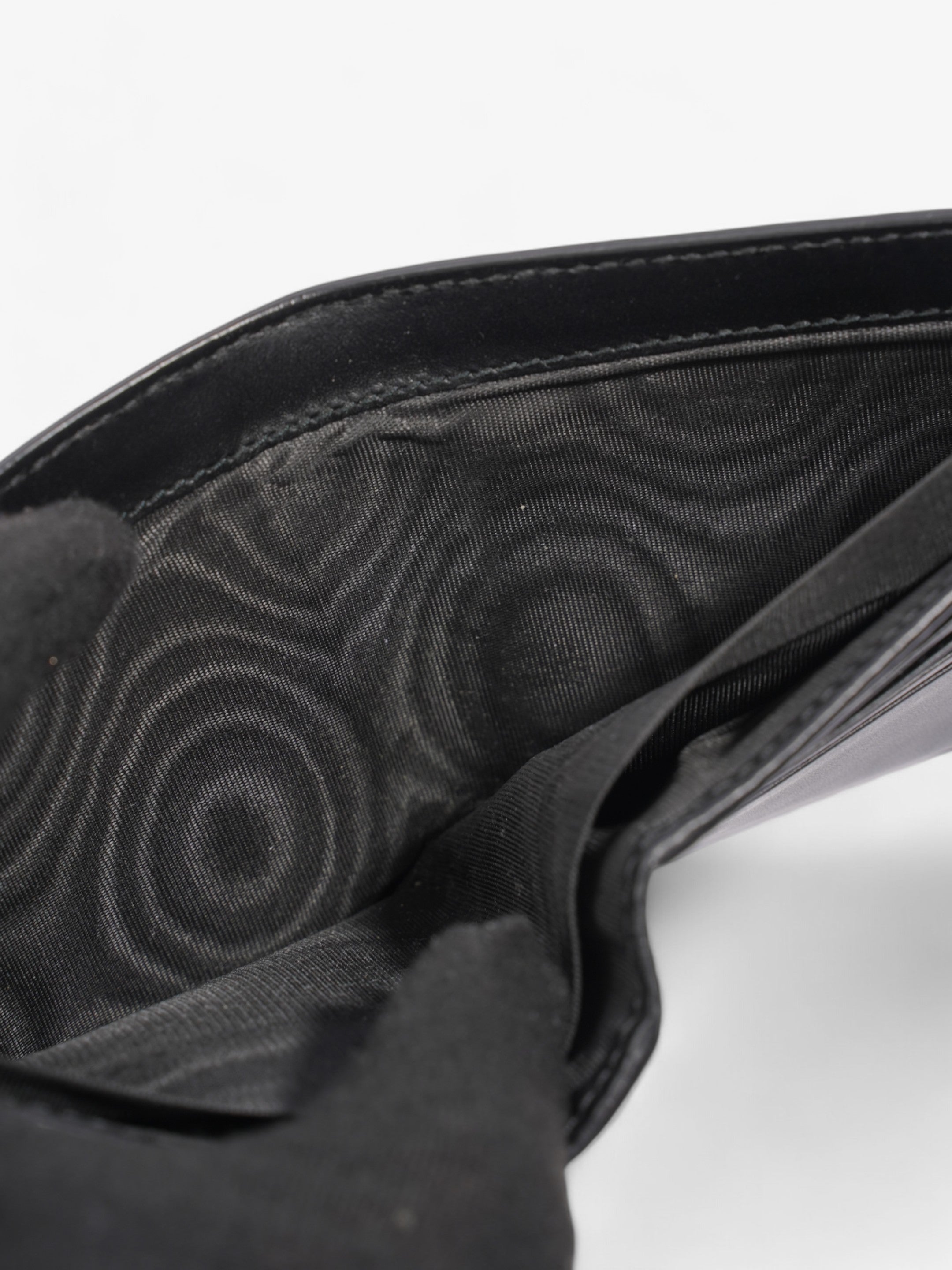 Gucci Kingsnake Print Bifold Wallet Black / Snake Canvas