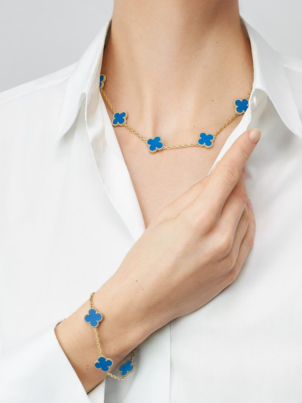 VAN CLEEF & ARPELS 18K GOLD 5 MOTIFS BLUE AGATE STONE ALHAMBRA BRACELET