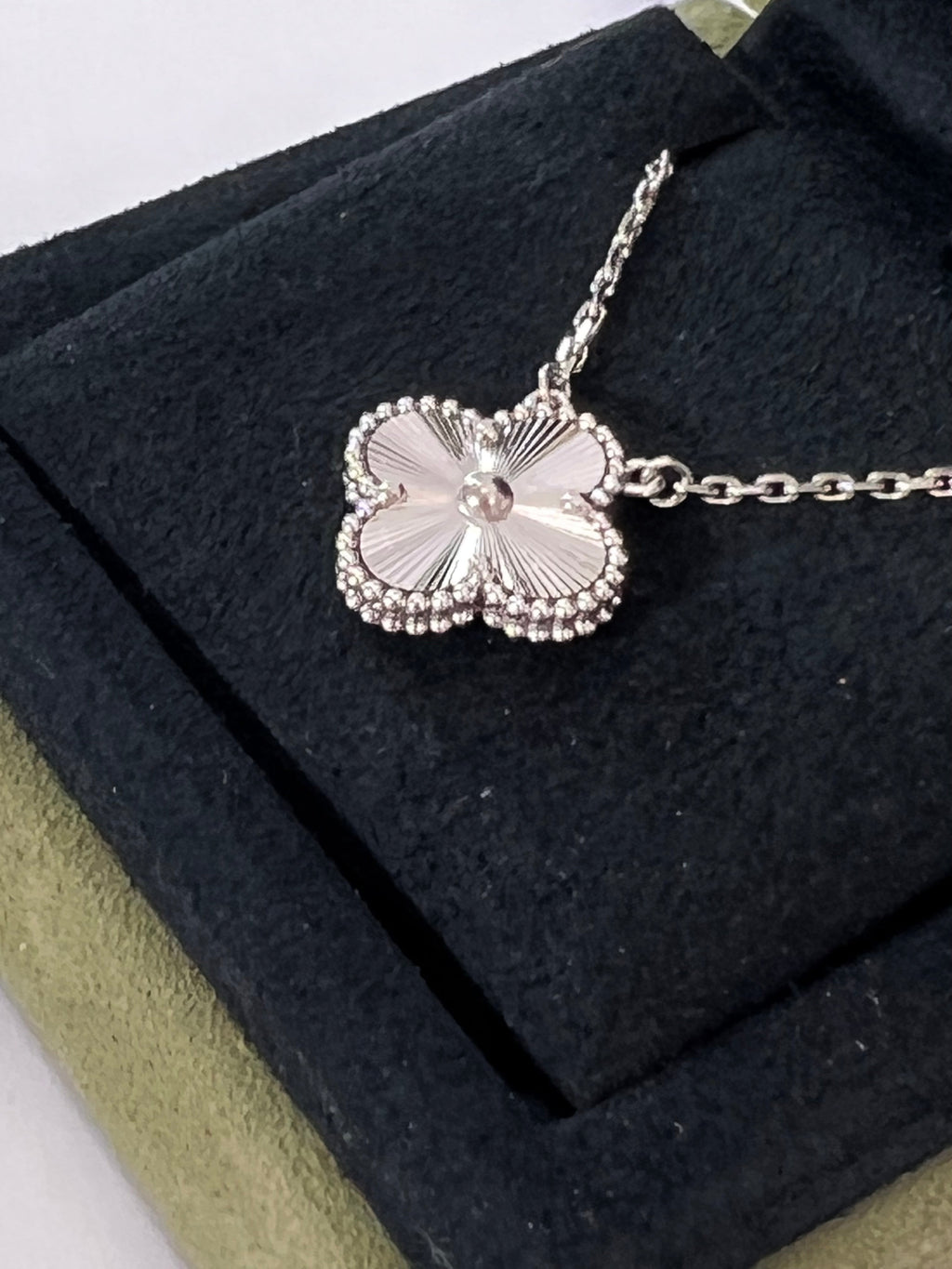 VAN CLEEF & ARPELS GUILLOCHE VINTAGE ALHAMBRA 18K WHITE GOLD NECKLACE