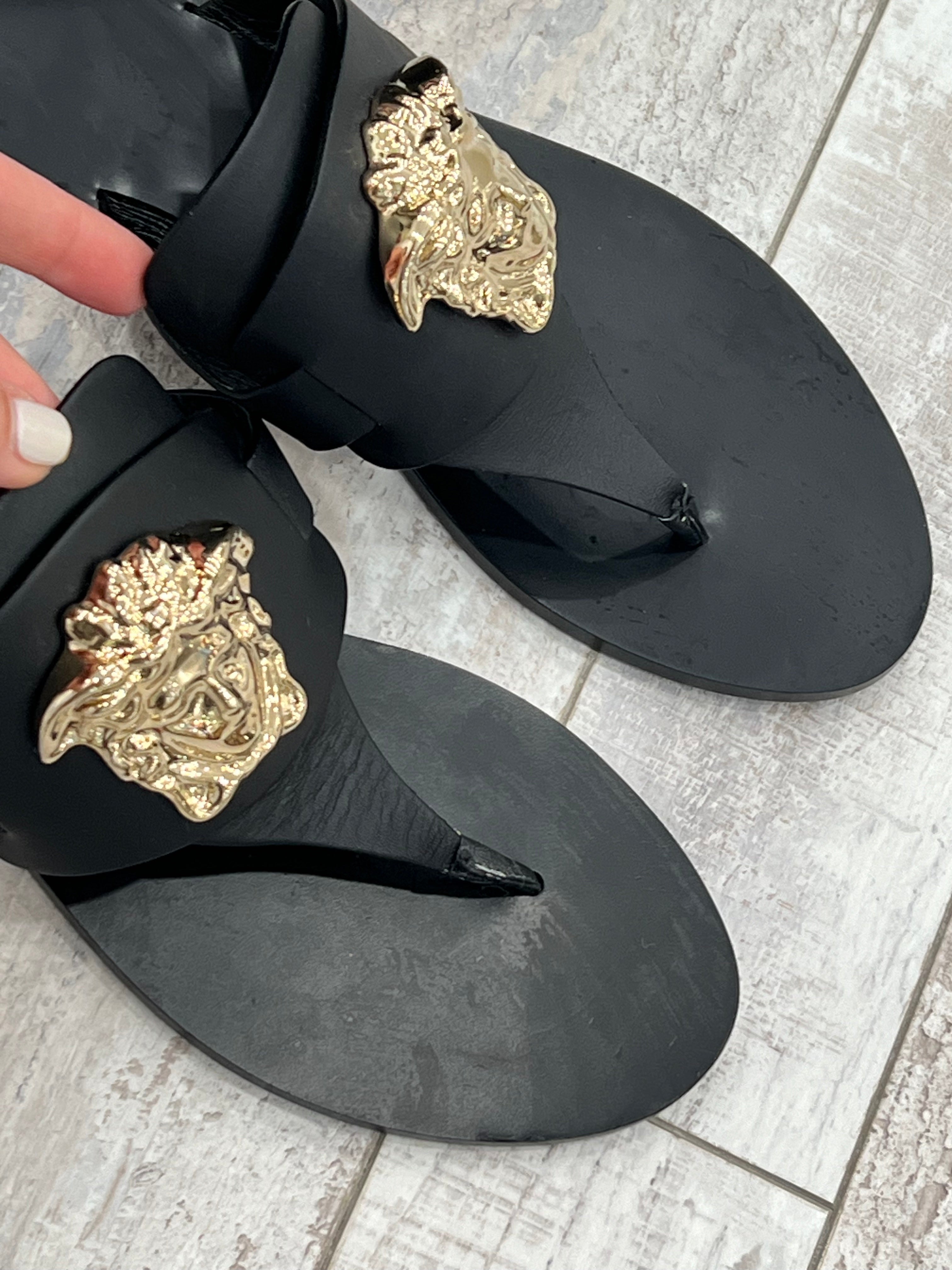 VERSACE PALAZZO THONG LEATHER SANDALS