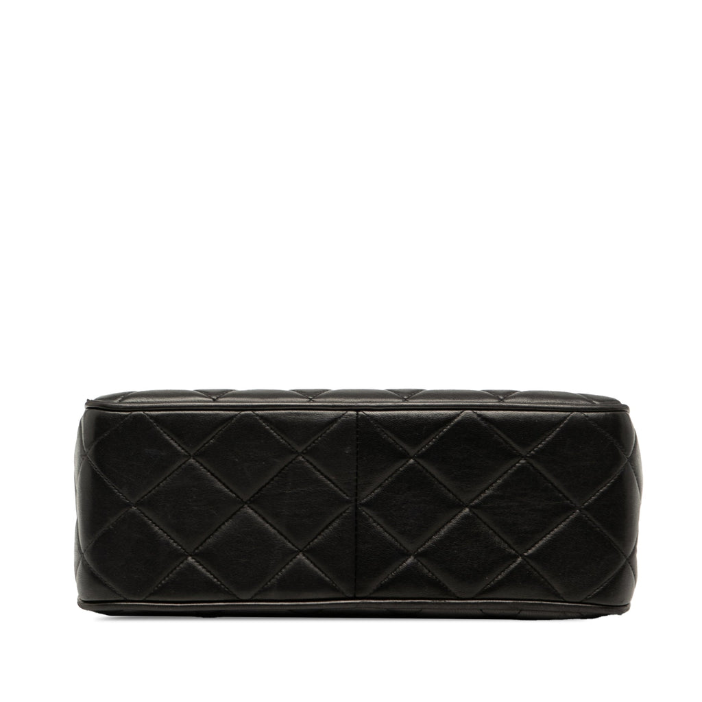 Vintage Square CC Flap Bag Quilted Lambskin Medium