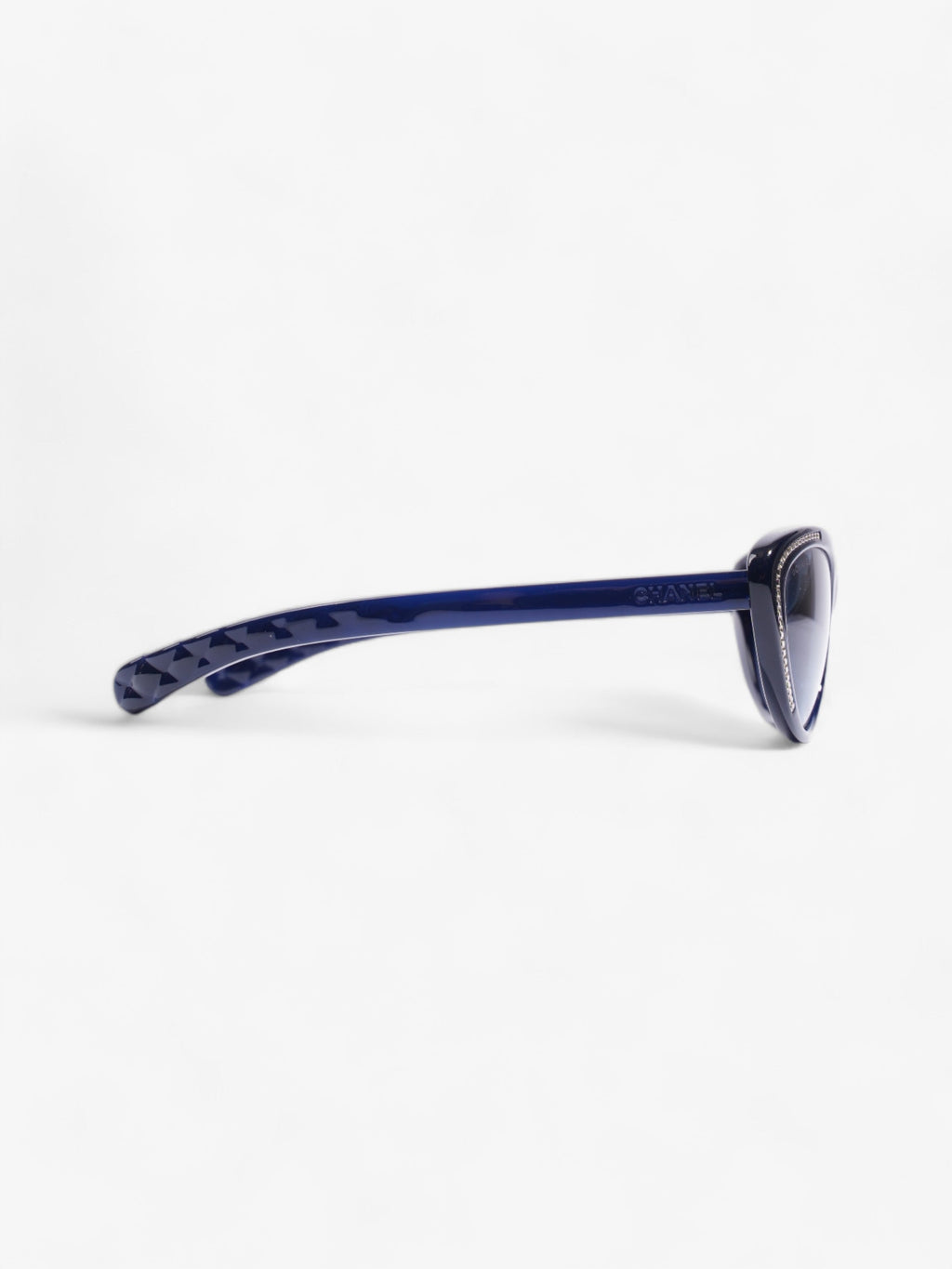 Chanel Chain Detail Cat Eye Sunglasses Navy Acetate 140mm