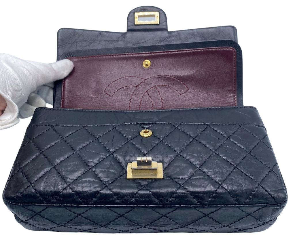 Chanel Black Quilted Aged Calfskin 2.55 Reissue 225 Small Double Flap Bag Gold Hardware