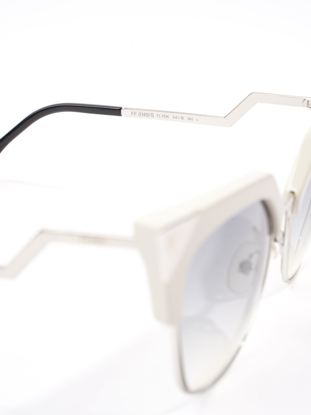 Fendi Cat-Eye Sunglasses Grey Gradient Acetate 140mm