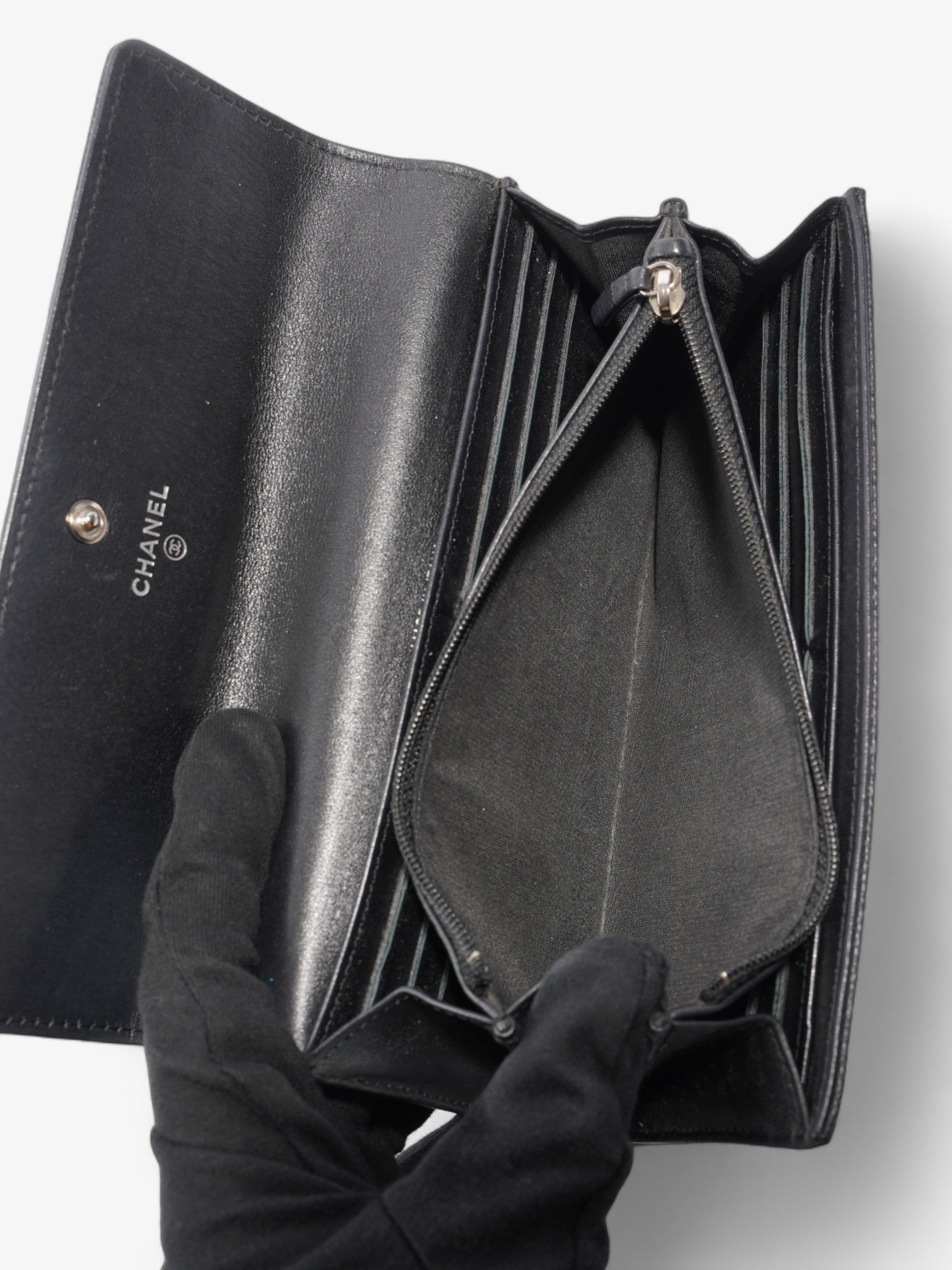 Chanel Coco Mark Caviar Wallet Black Black Caviar Leather