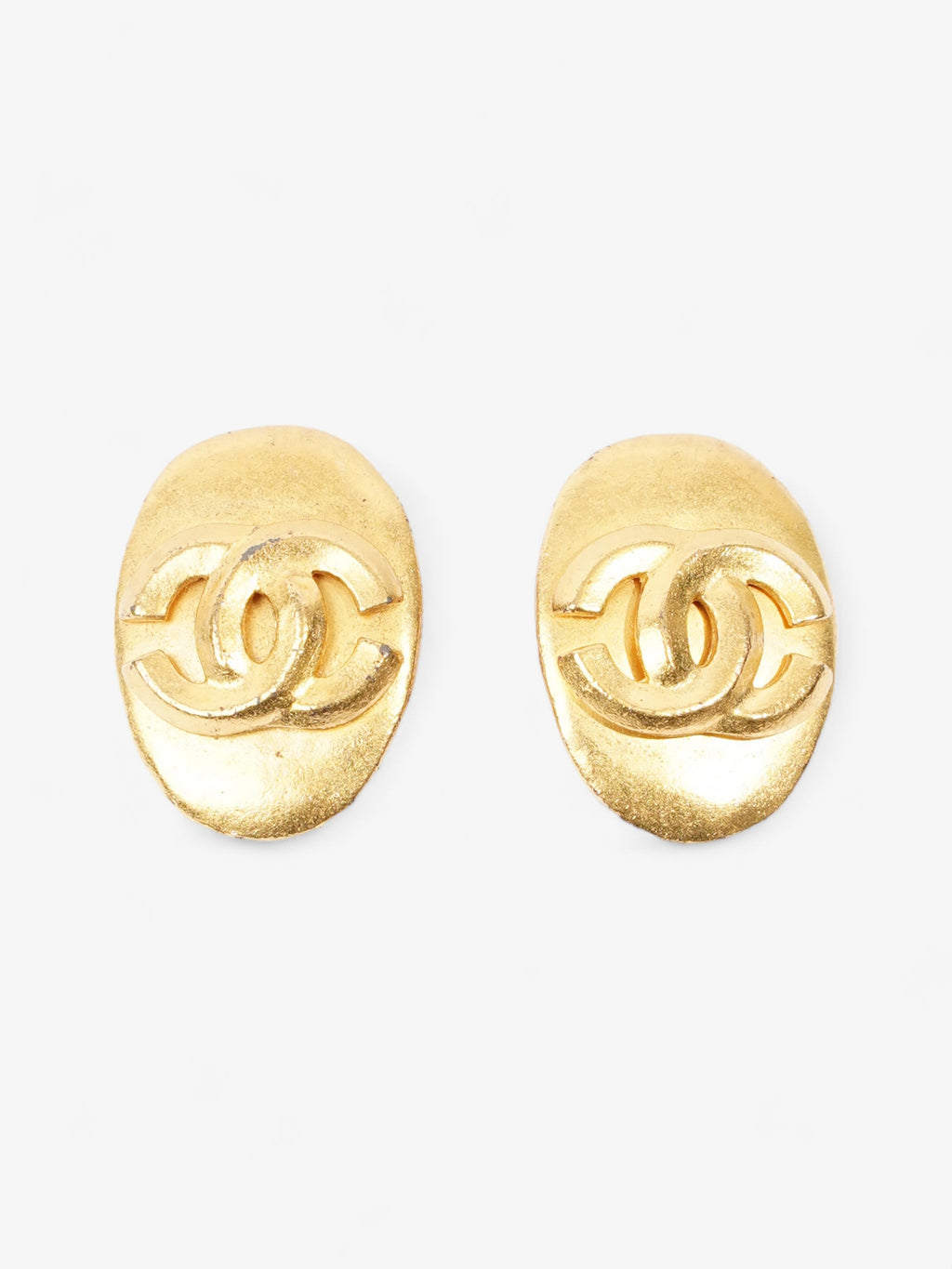 Chanel Oval Clip-On 96P Earrings Gold Gold Plated