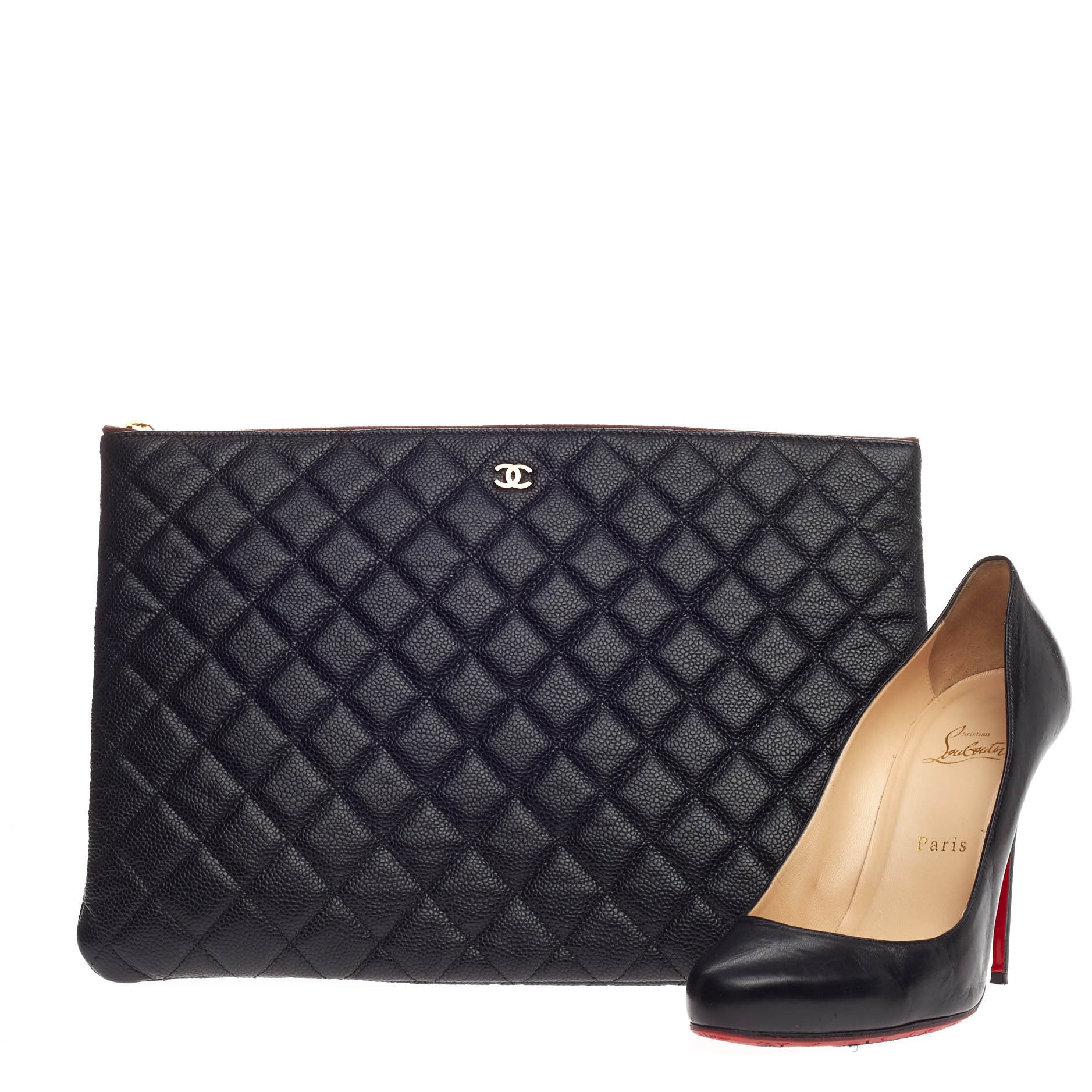 O Case Clutch Quilted Caviar Large
