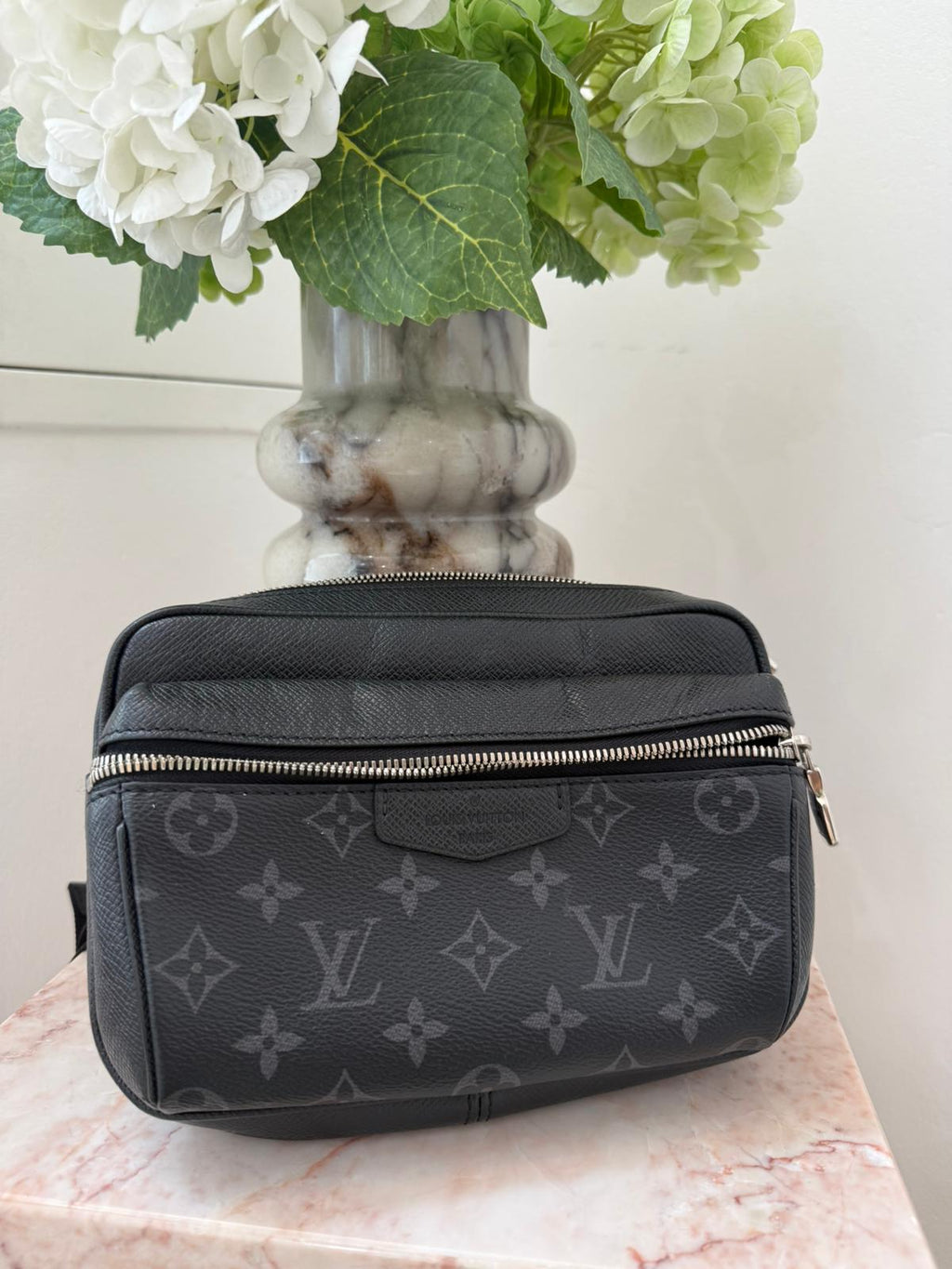 Louis Vuitton Outdoor Leather Bag Black