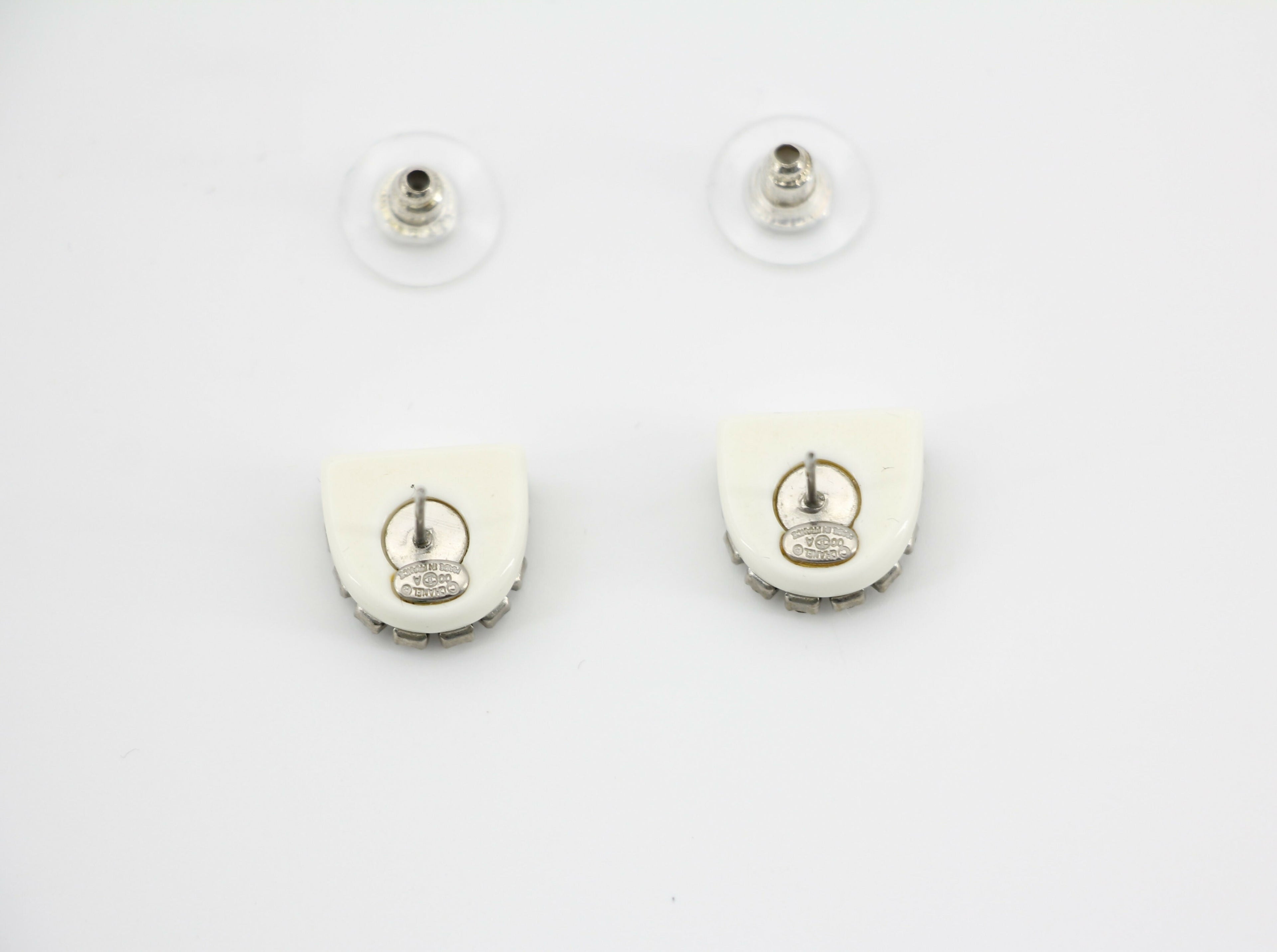 Chanel Vintage 00A Rhinestone White Ring Shape Stud Earrings