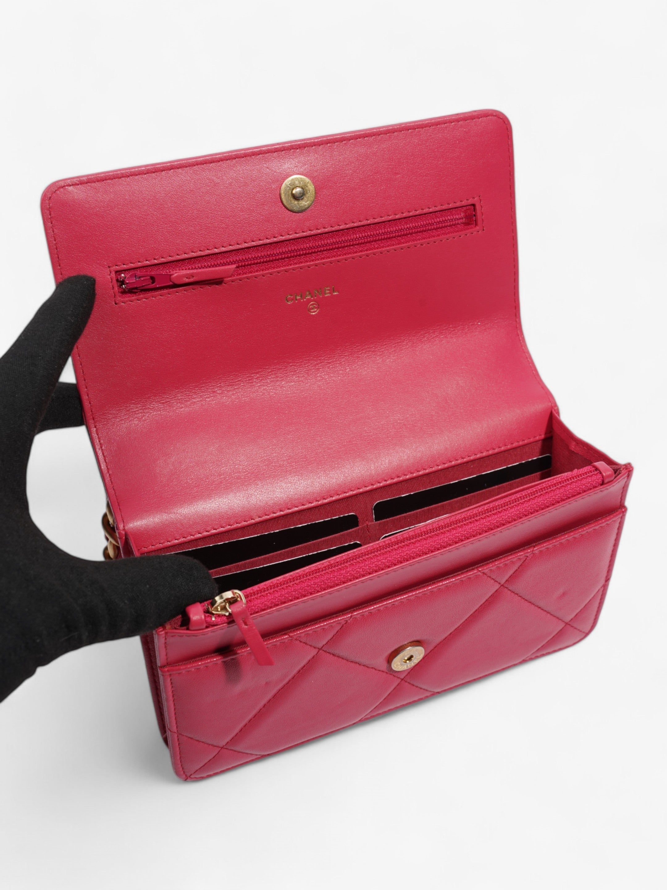 Chanel 19 Wallet on Chain Pink Lambskin Leather