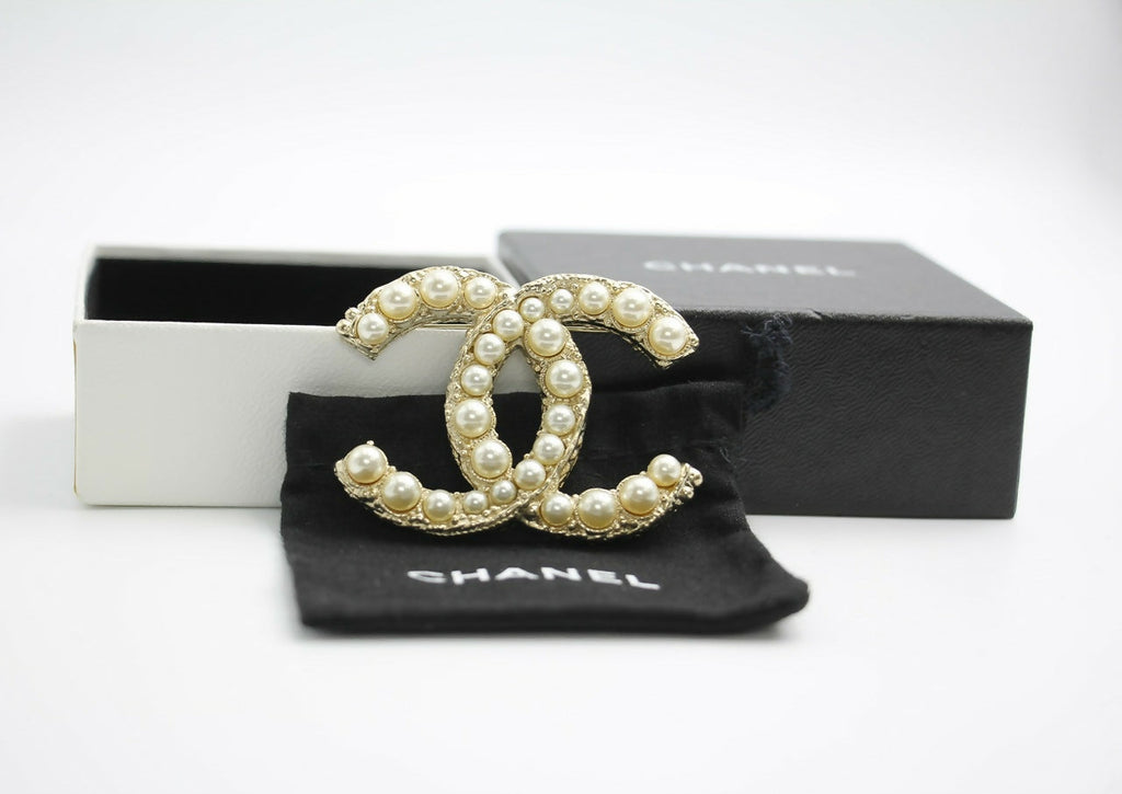 Chanel A13C Enamel Yellow Glitter CC Brooch