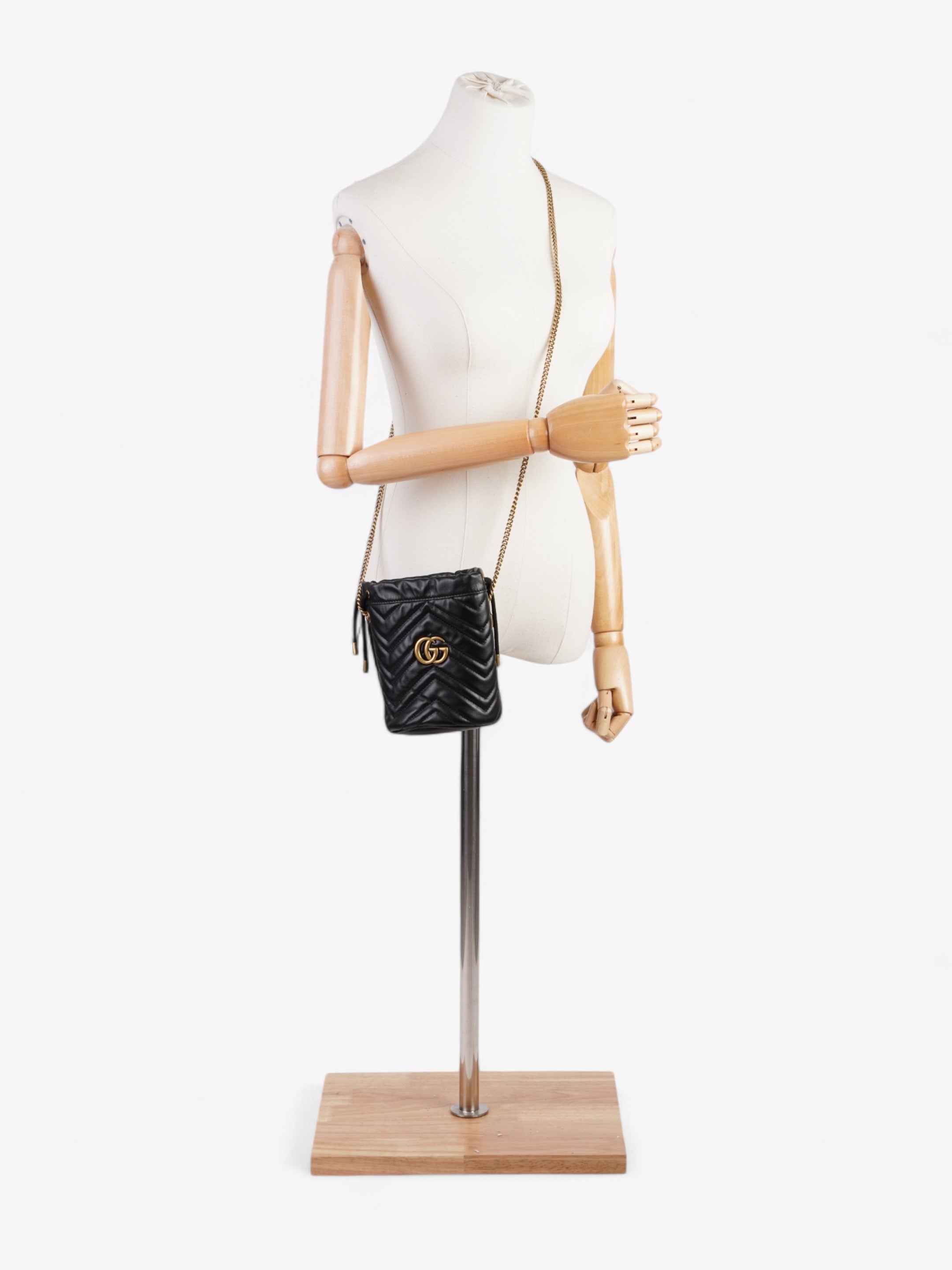 Gucci GG Marmont Bucket Bag Black Matelasse Leather