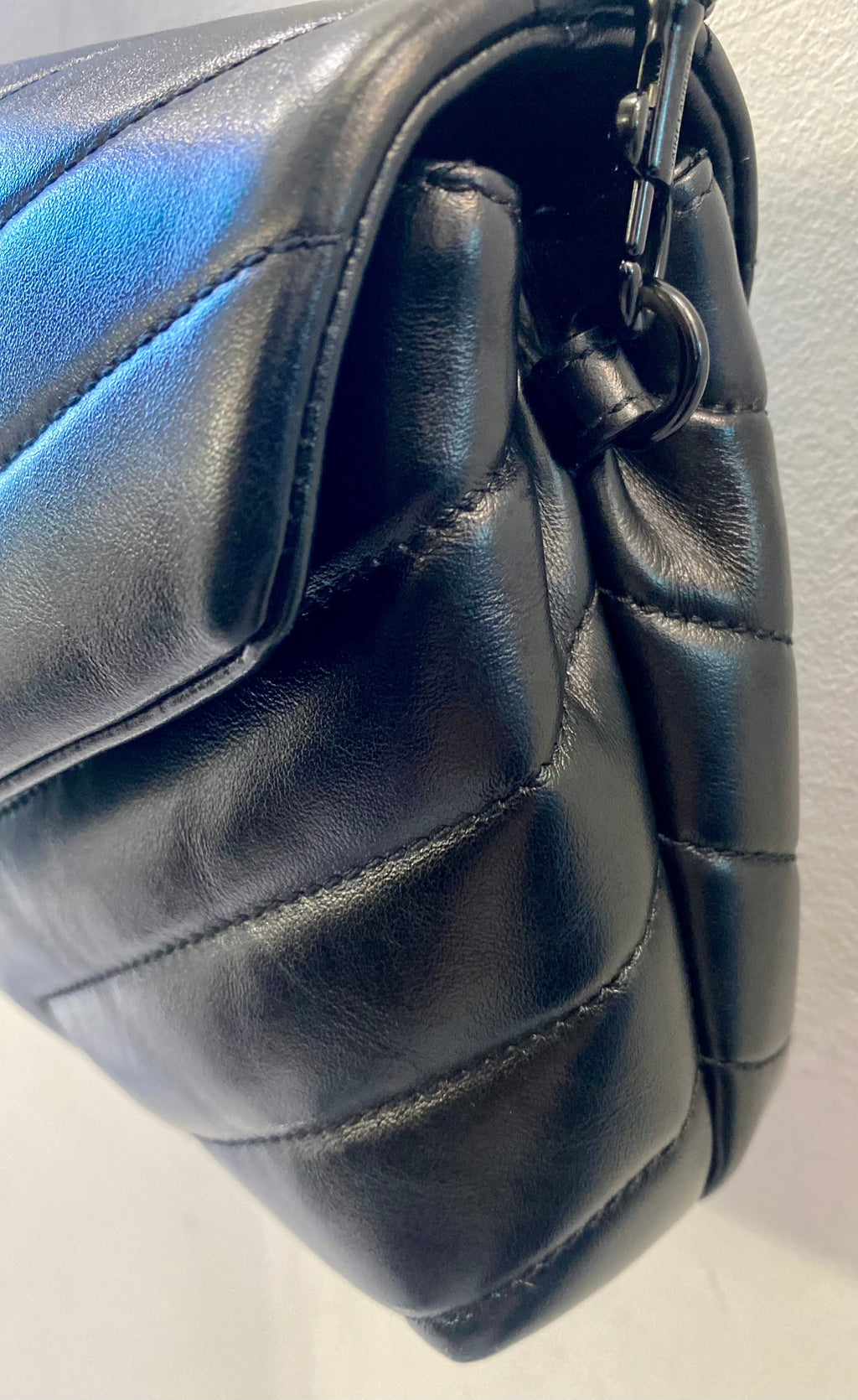 YSL QUILTED Y CALFSKIN LOULOU TOY SHOULDER BAG