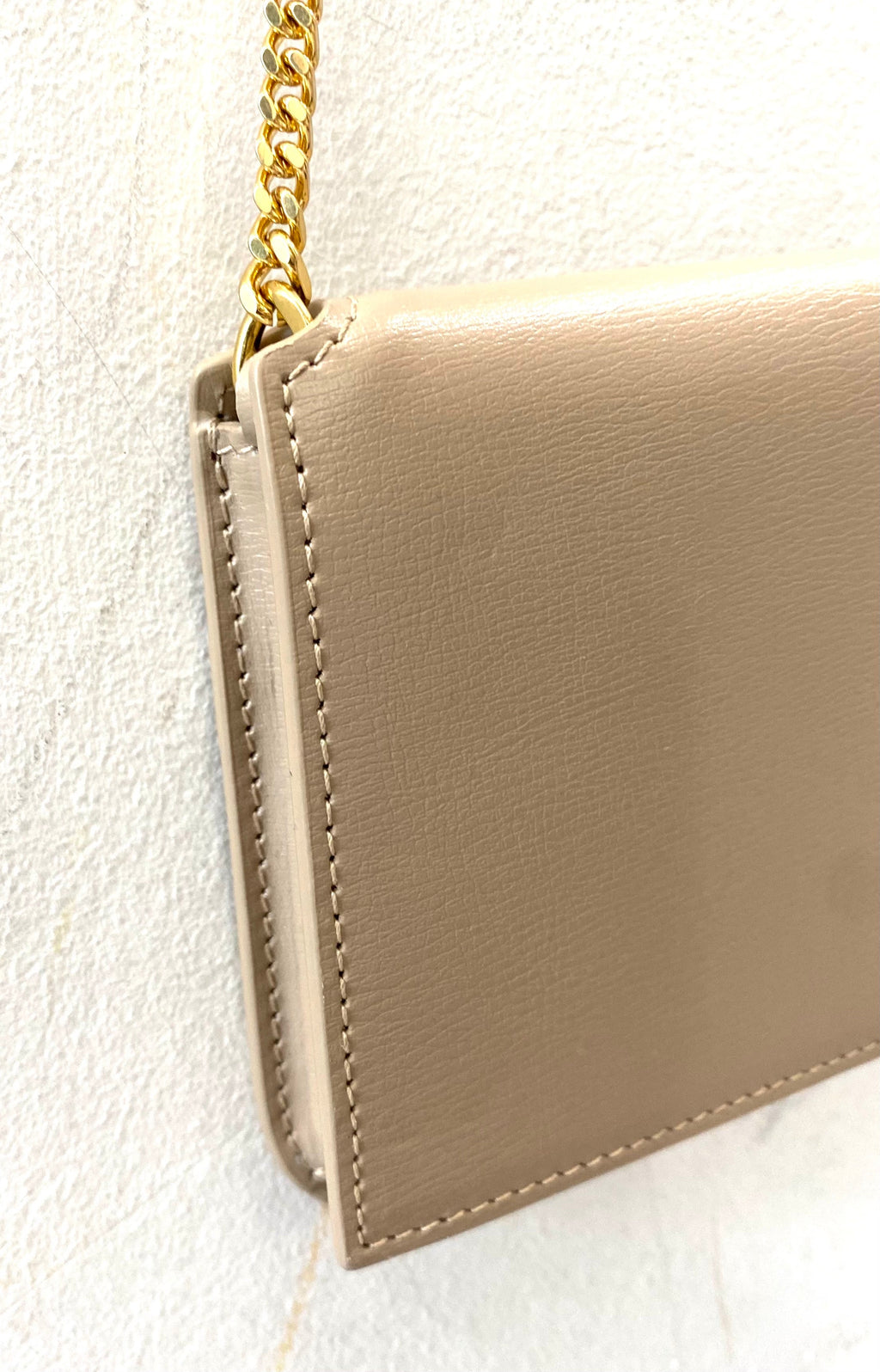 YSL CASSANDRE SMOOTH LEATHER PHONE HOLDER CHAIN BAG