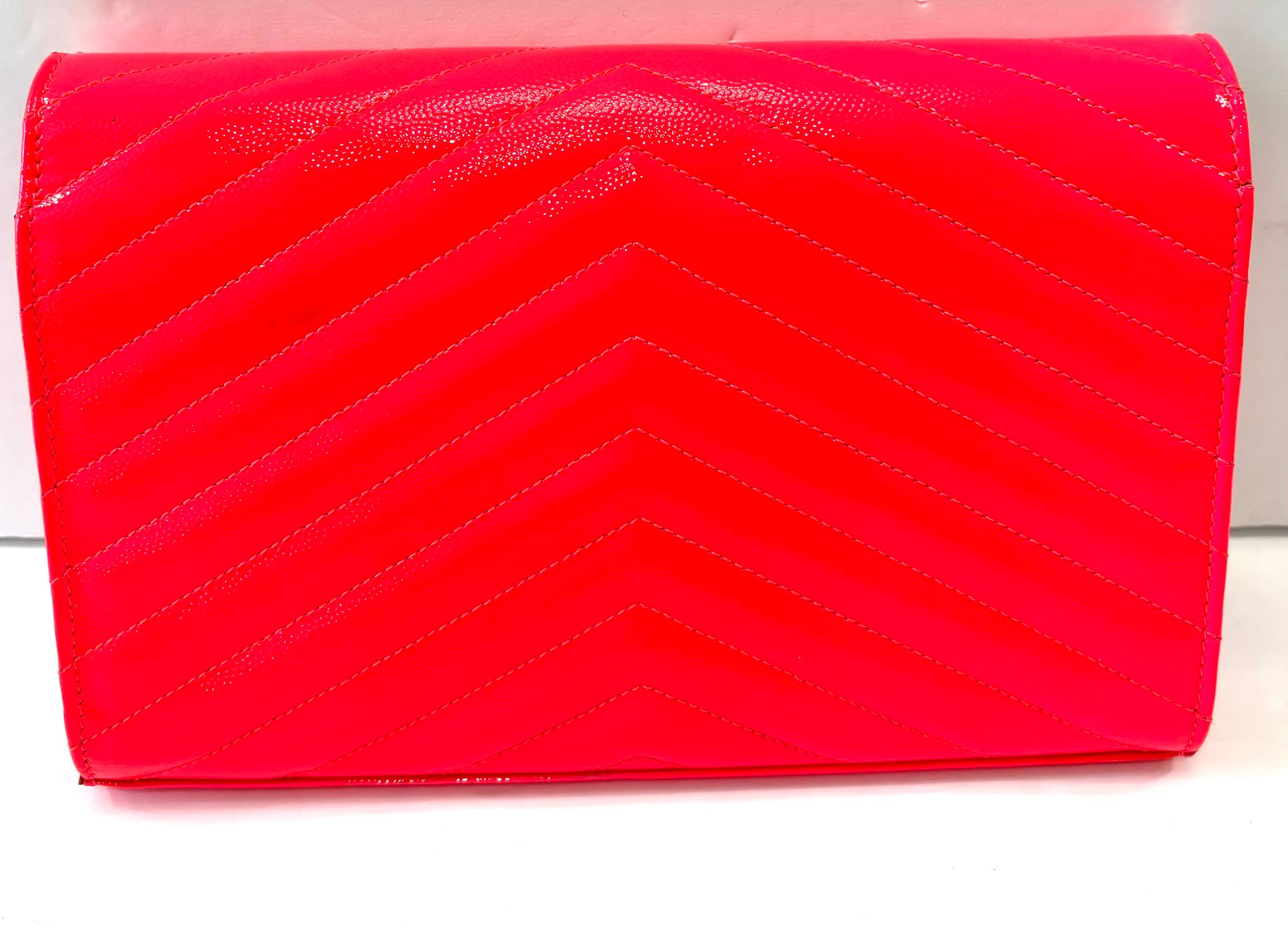 YSL MONOGRAM GRAIN DE POUDRE LEATHER CHAIN WALLET