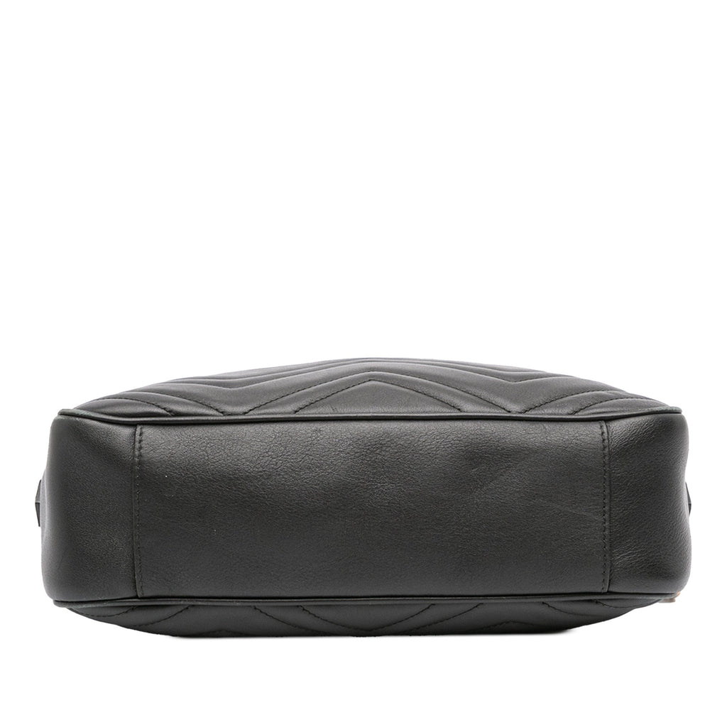 GG Marmont Shoulder Bag Matelasse Leather Medium