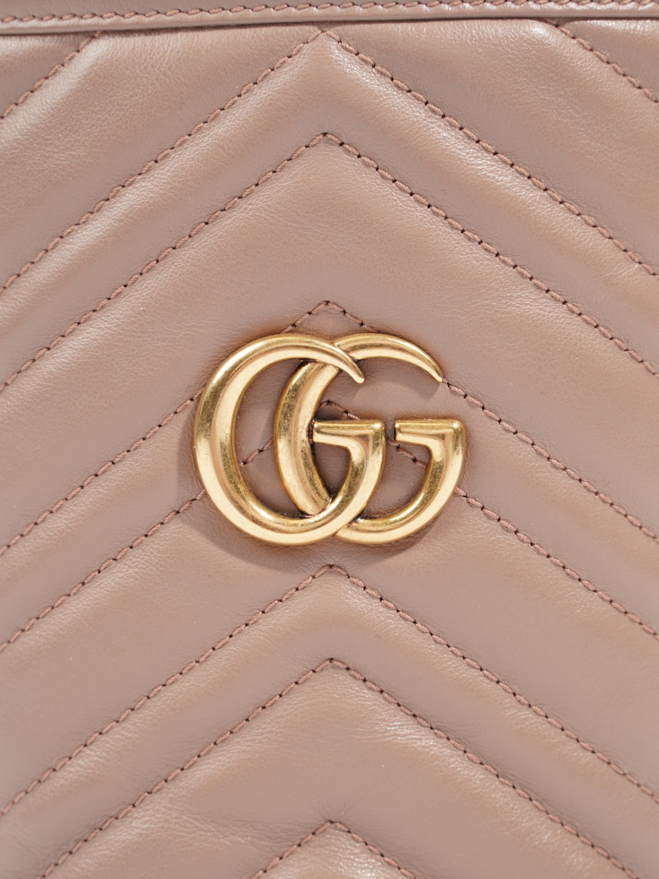 Gucci GG Marmont Bucket Bag Dusty Pink Matelasse Leather Mini
