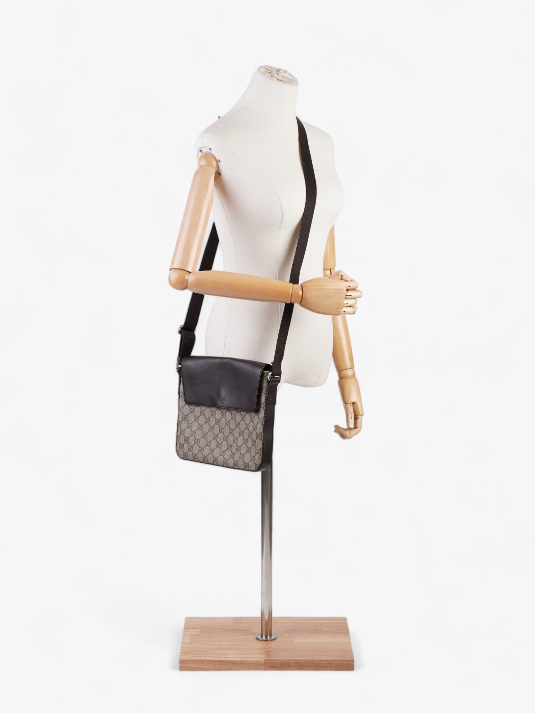 Gucci Classic Flap  Beige And Ebony GG Supreme / Brown Coated Canvas