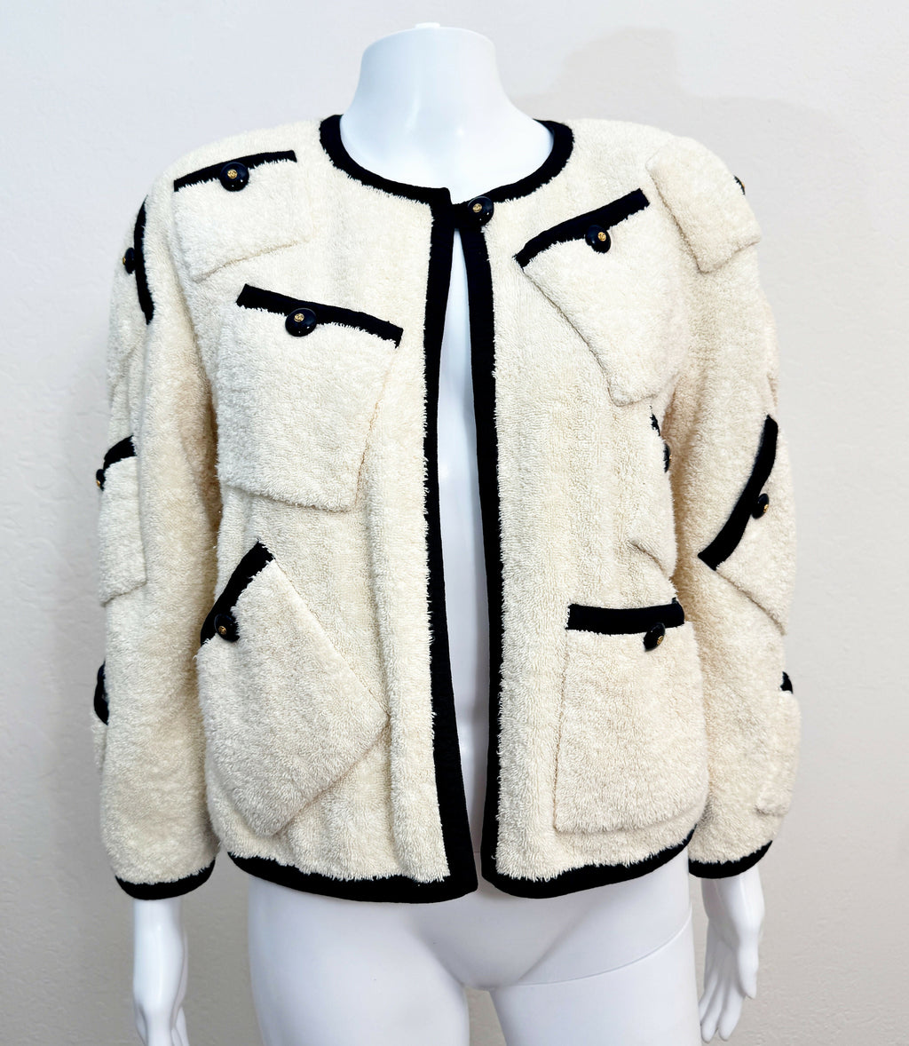 Chanel Vintage 2003 Beige Shearling Pocket on Pocket Jacket