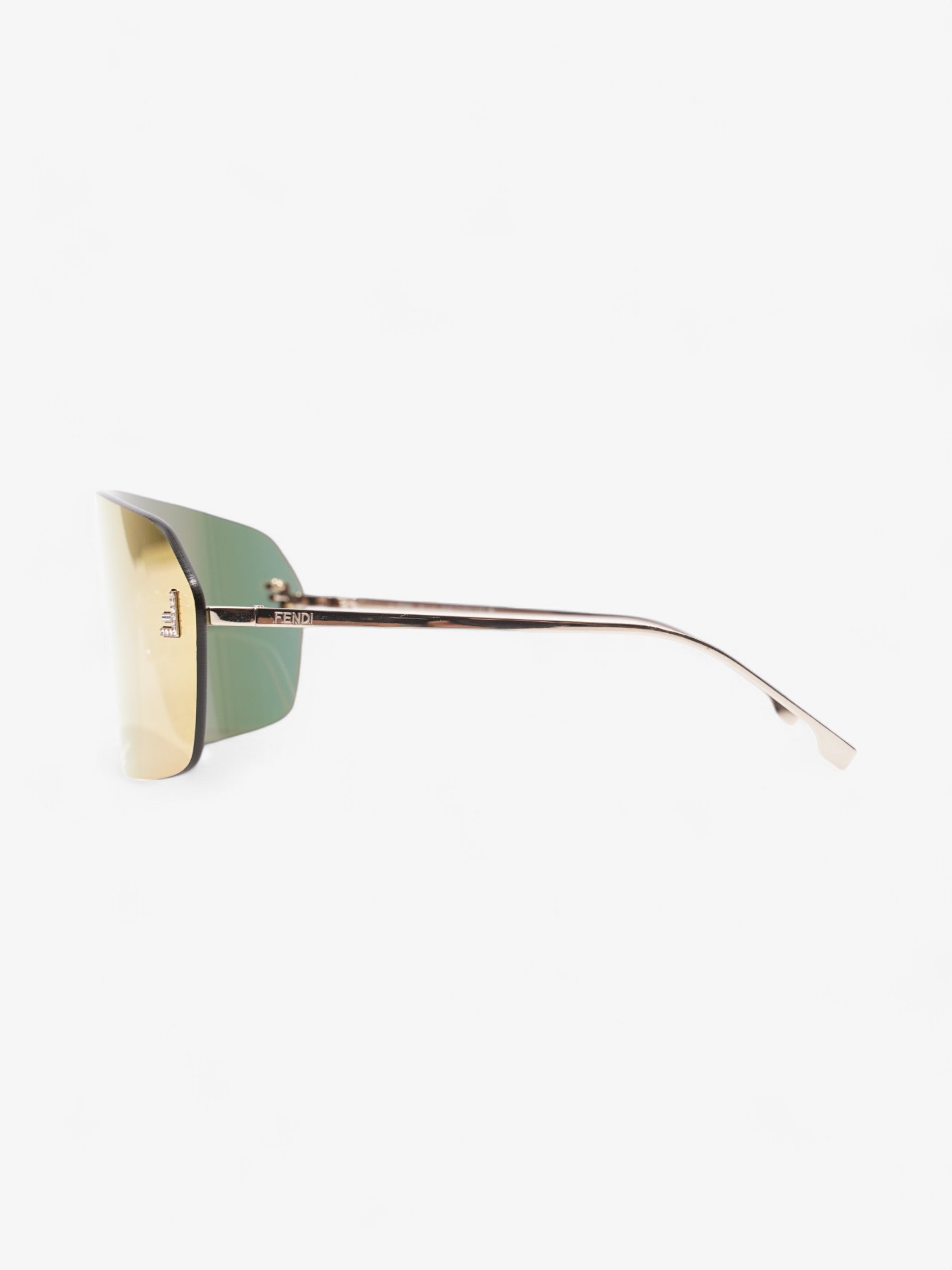 Fendi First ShieldSunglasses Iridescent / Gold Base Metal