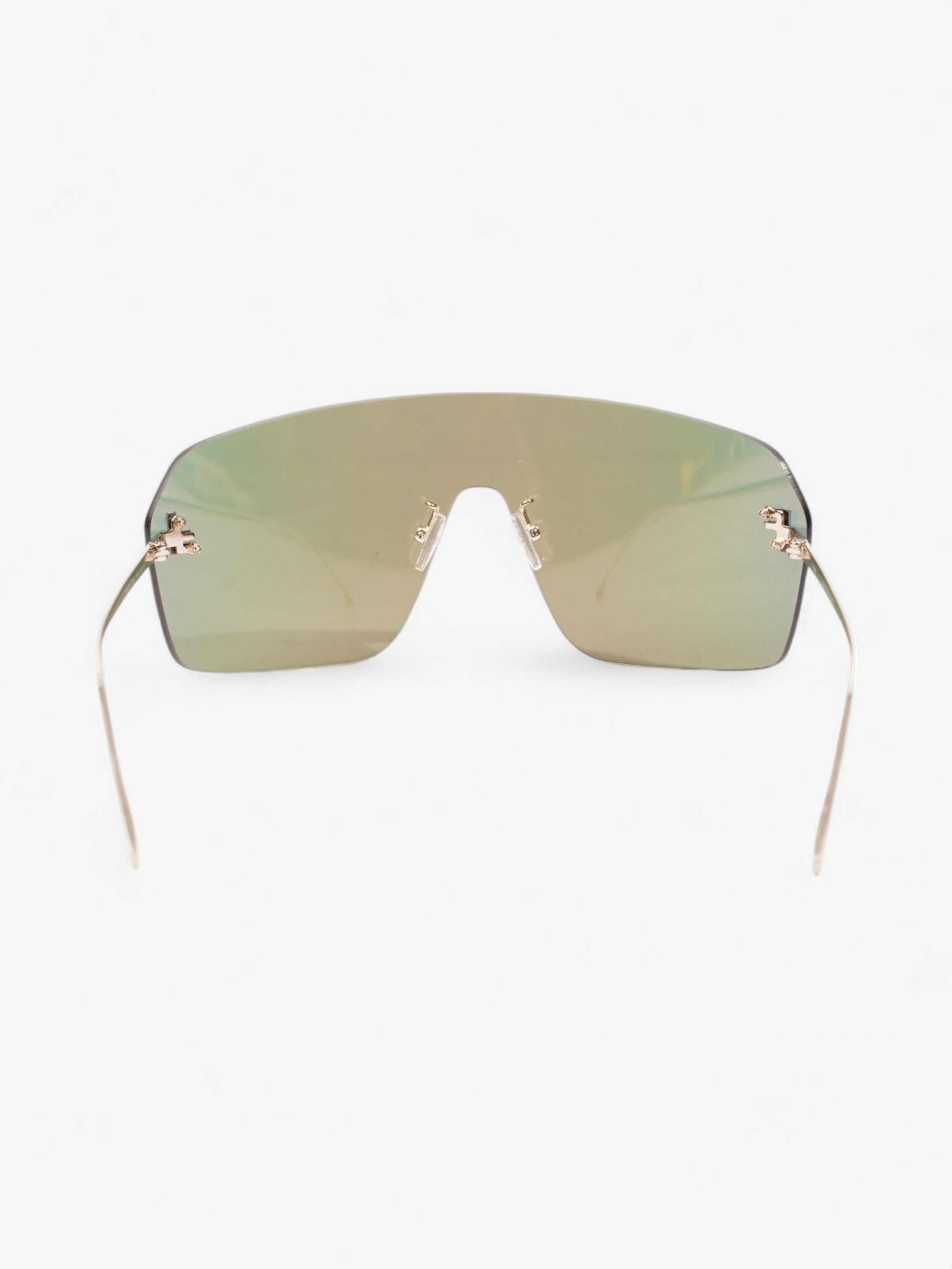 Fendi First ShieldSunglasses Iridescent / Gold Base Metal