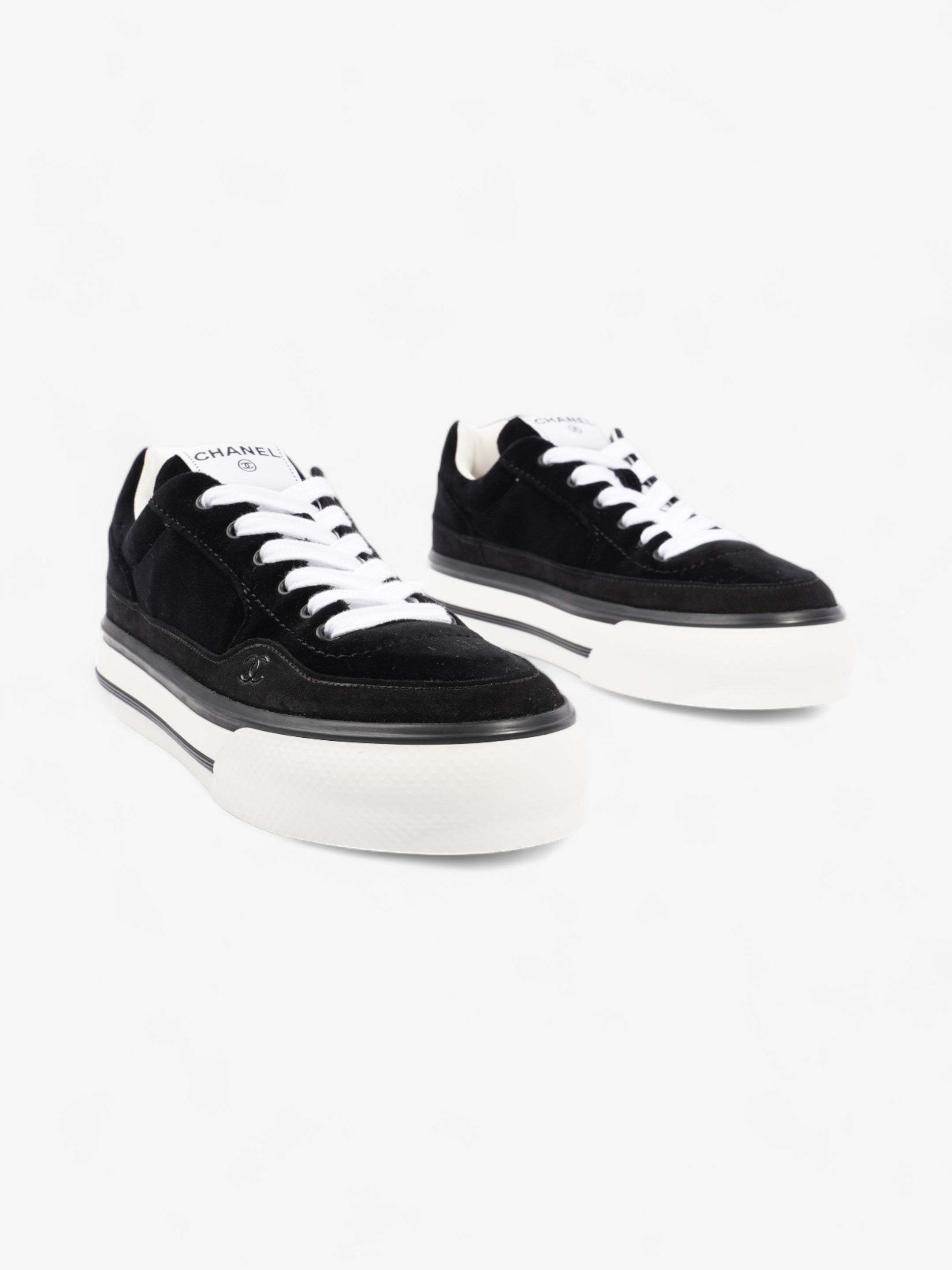 Chanel CC Suede Sneaker Black / White Suede EU 42 UK 8